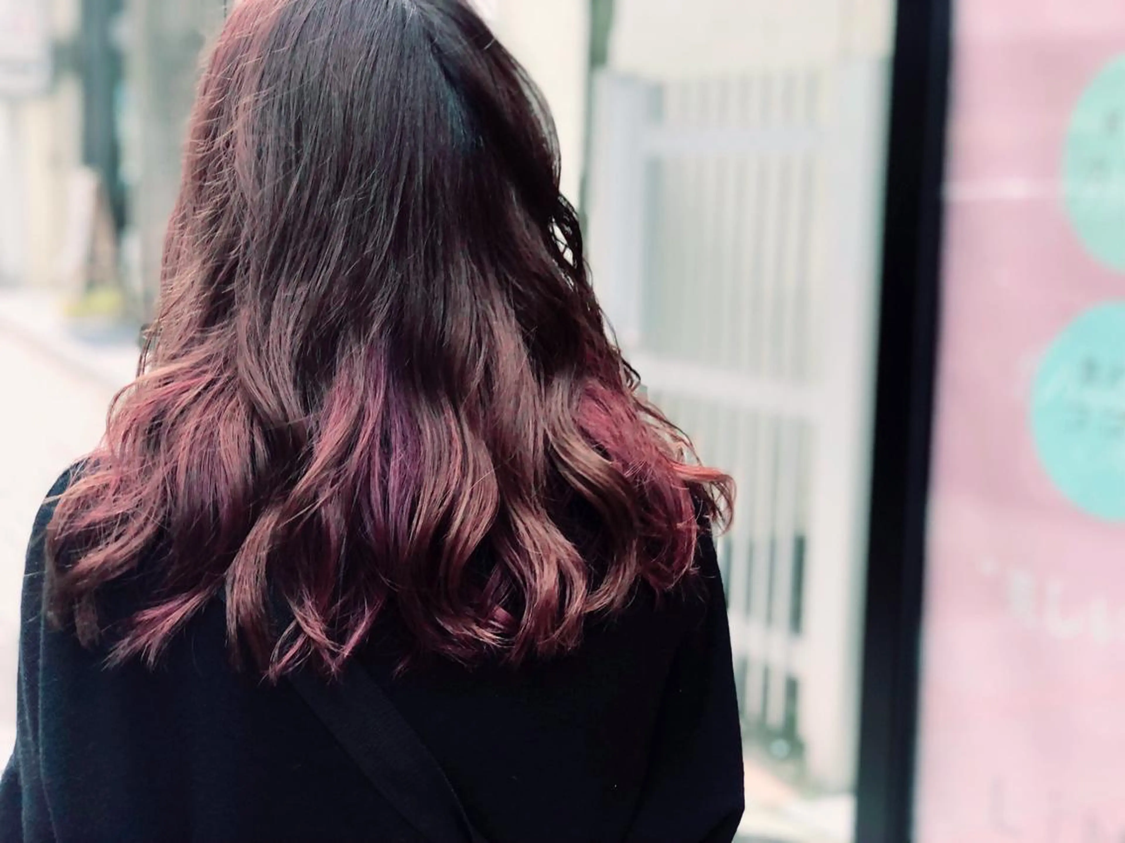 セミロング カラー 樋渡 侑希のヘアスタイル