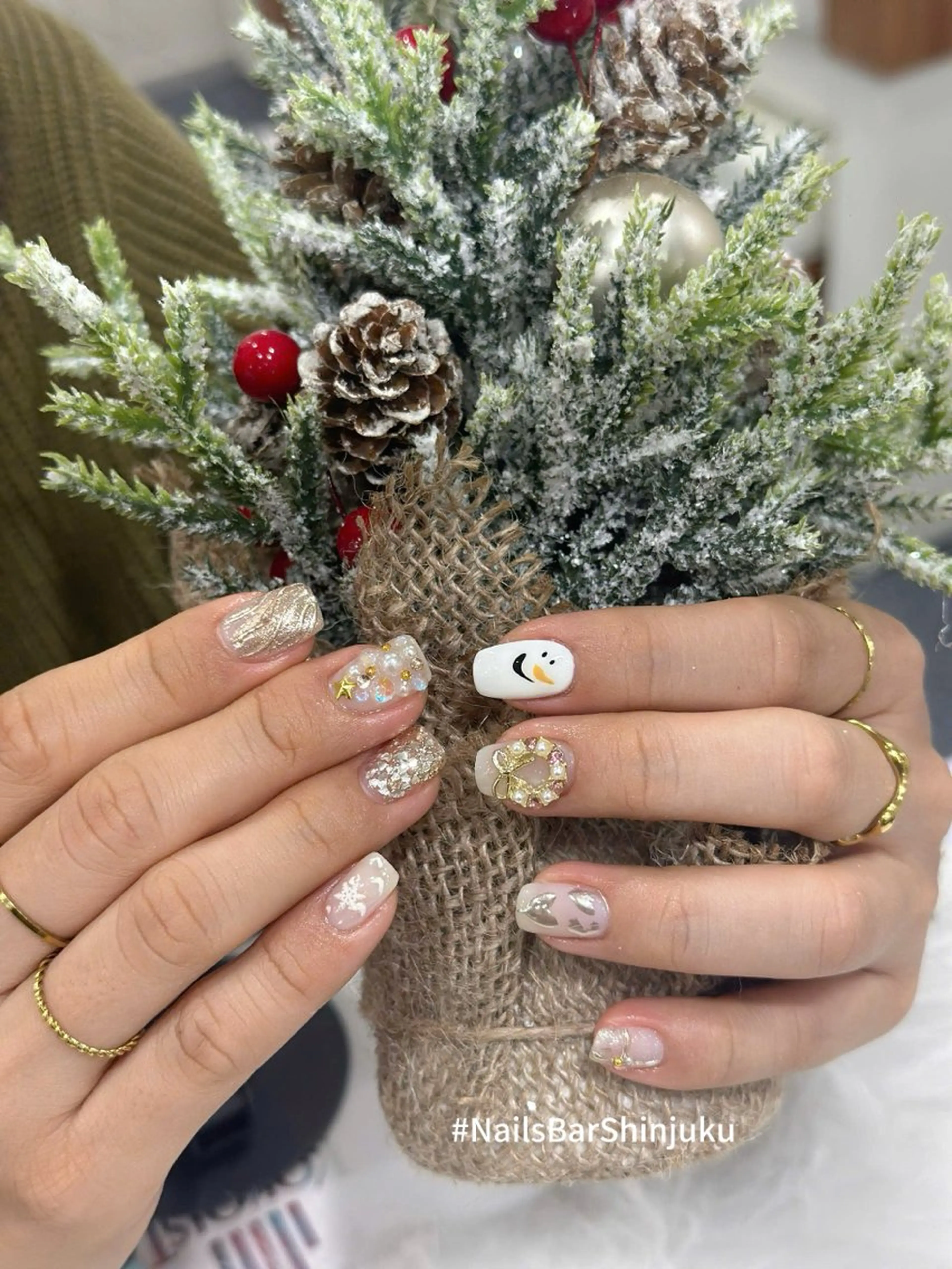 ネイル ハンドネイル NAILS BAR SHINJUKUのネイルデザイン