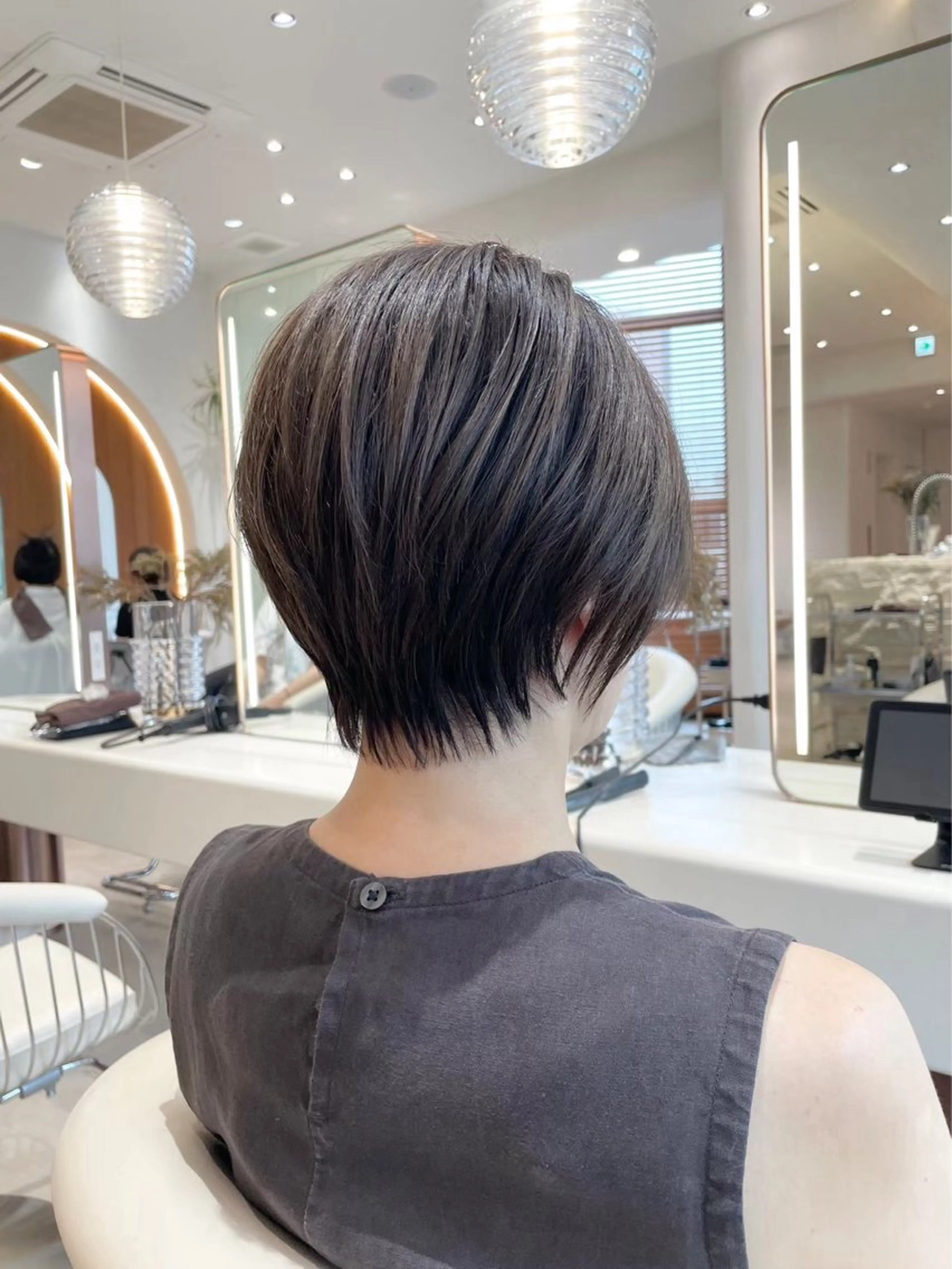 ショート カラー ショートボブ ショートレイヤー ハンサムショート 丸みショート ボブ カット ヘアカラー トリートメント 渋谷ボブ/ショート 特化田中航平のヘアスタイル