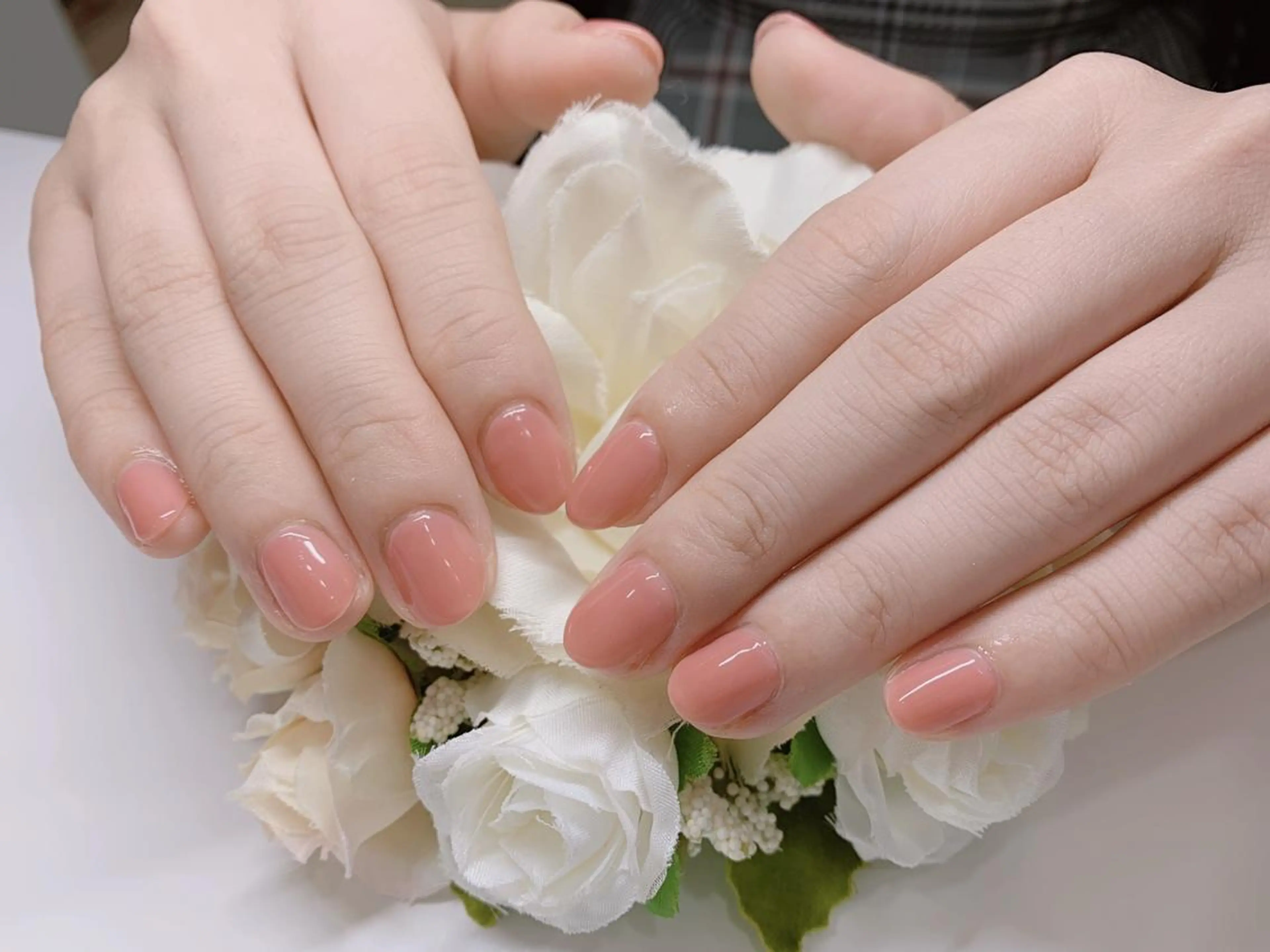 ネイル Silky_nail Sの眉毛・アイブロウイメージ