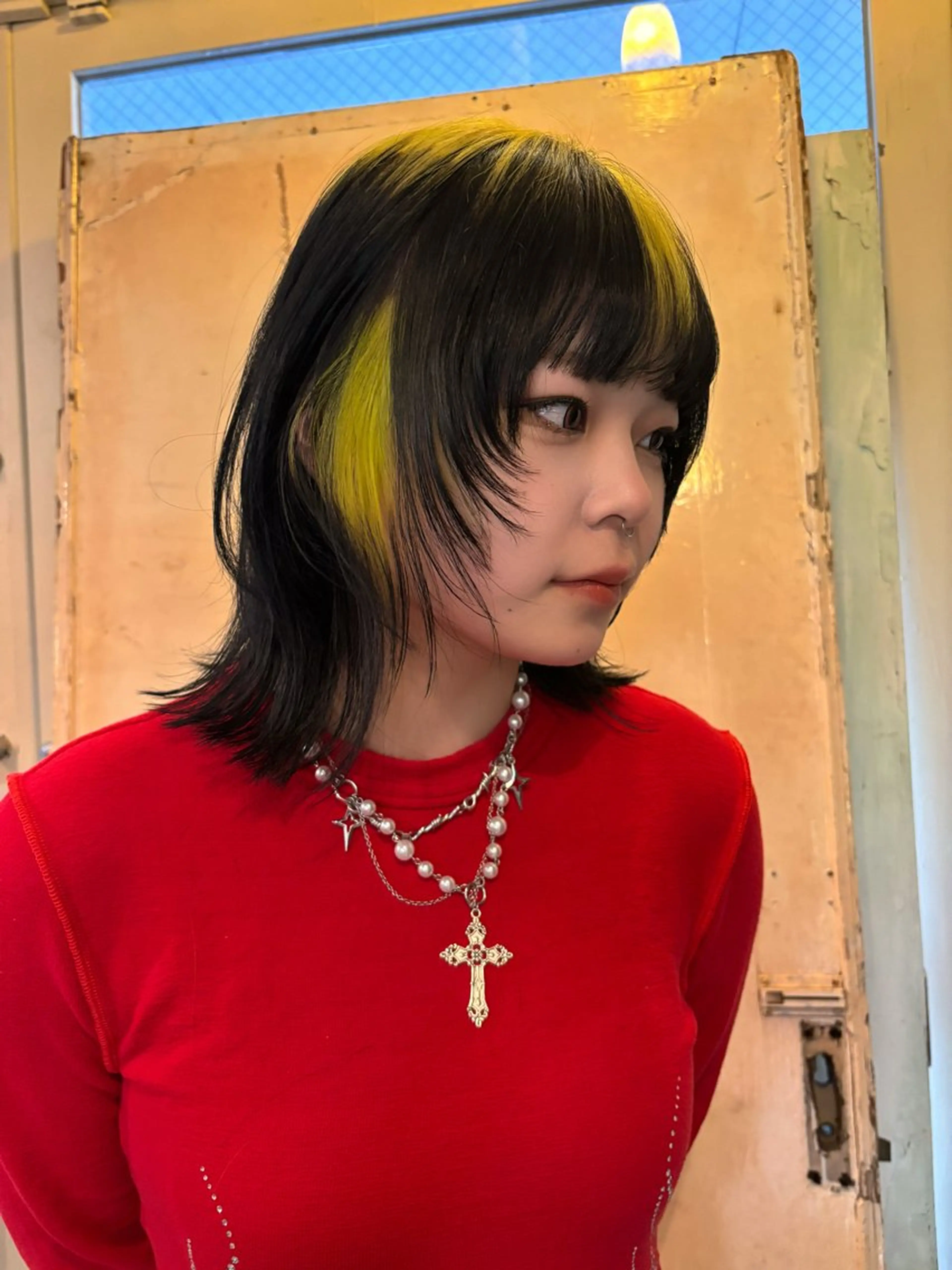 ショート ヘアカラー sea's所属・平果帆/レイヤー /矢場町/ブリーチのヘアスタイル