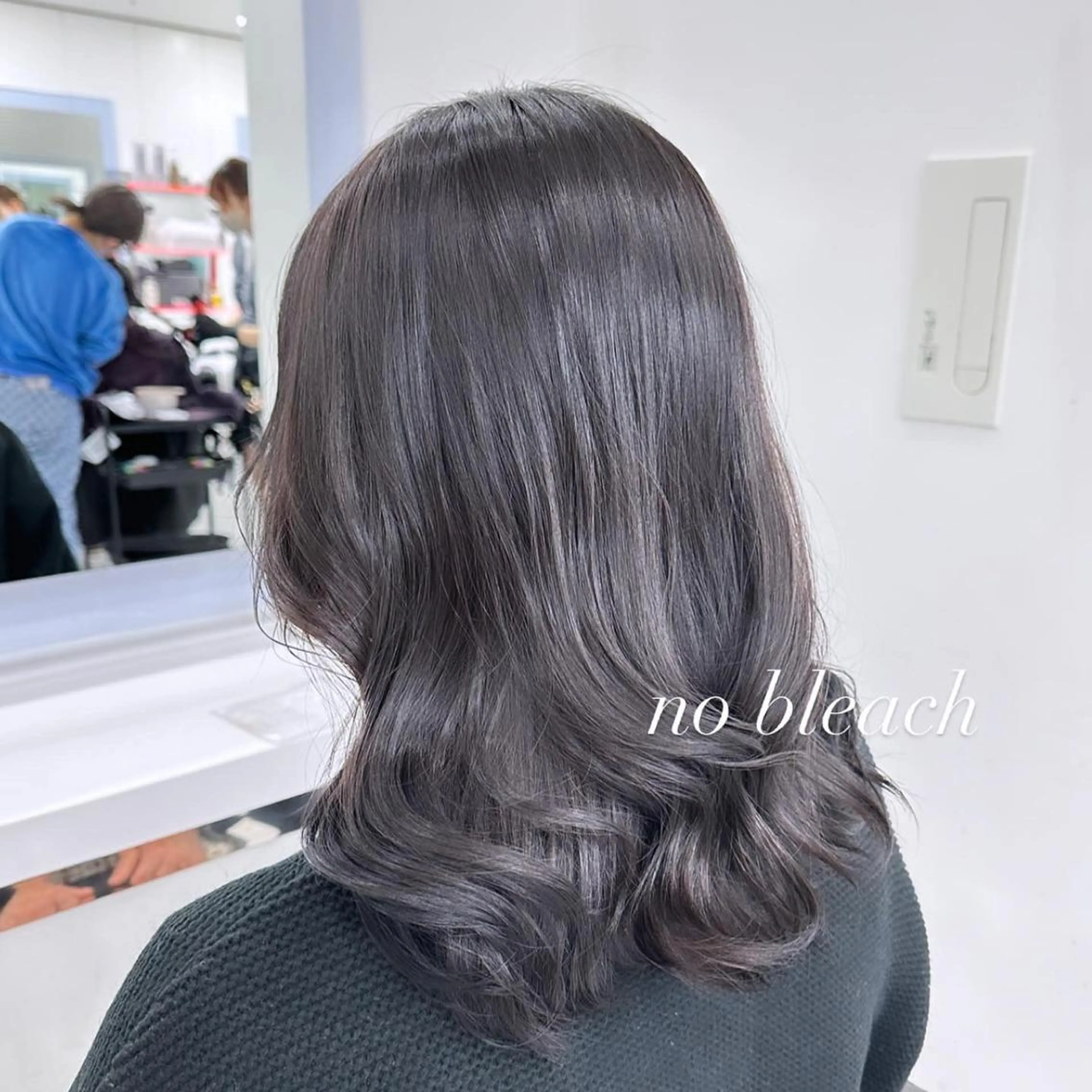 ミディアム EARTH日吉店所属・🌼リナ🌼赤み消し オリーブ/ブラウンのヘアスタイル