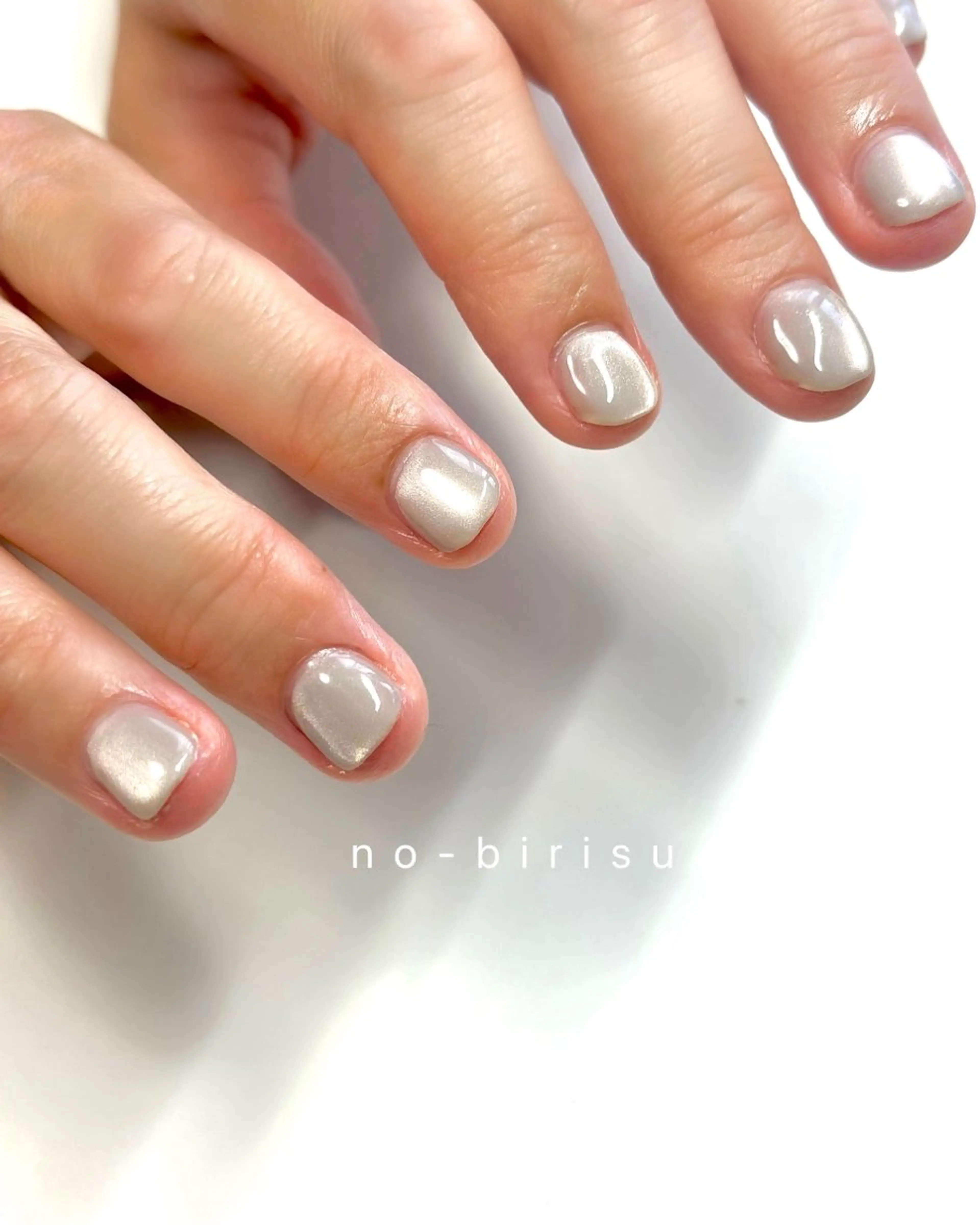 ネイル マグネットネイル ハンドネイル no-birisu nailのネイルデザイン