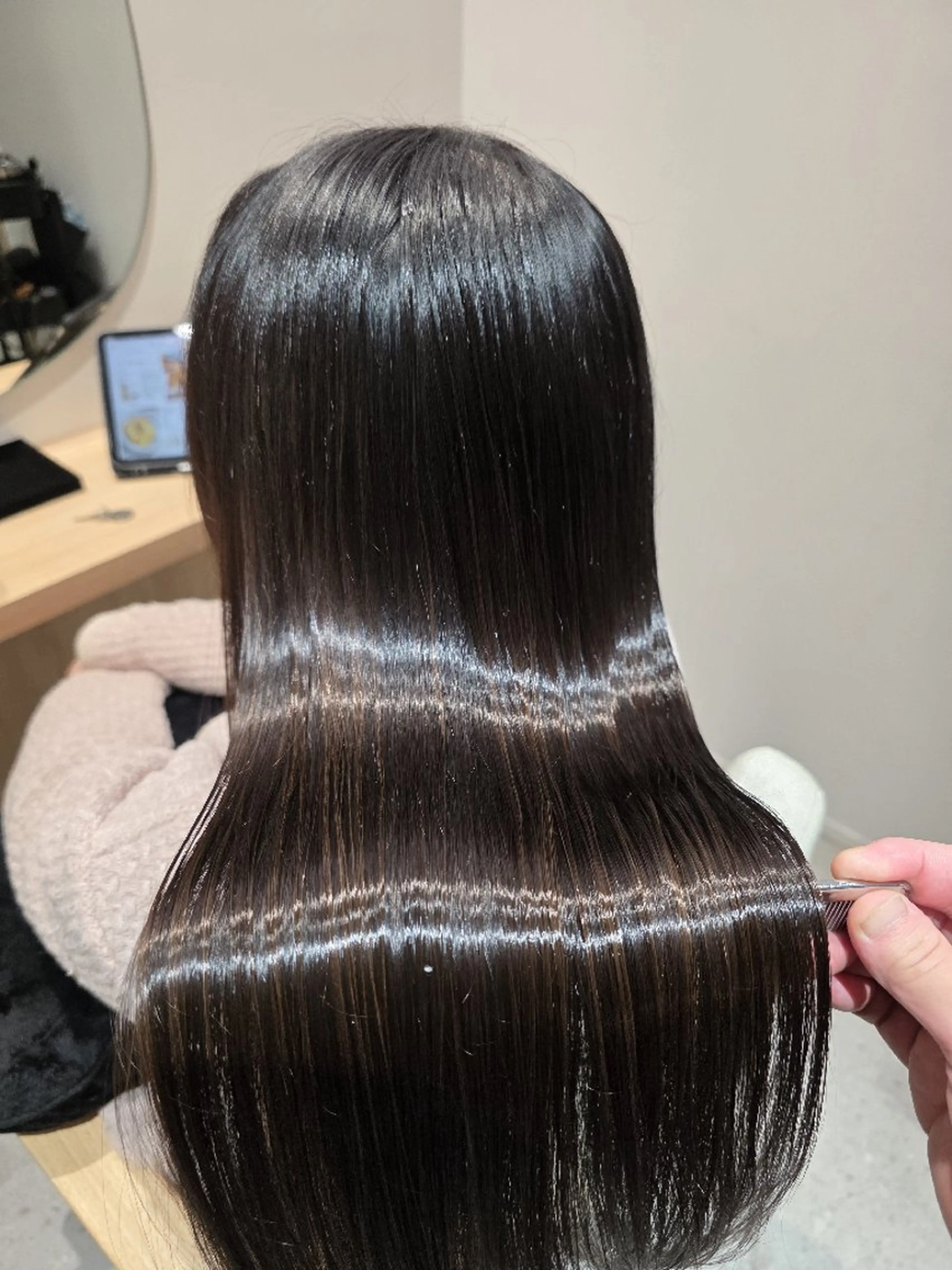 【看板メニュー/育てる美髪】髪質改善+高濃度TR ¥22,000→¥17,600の写真