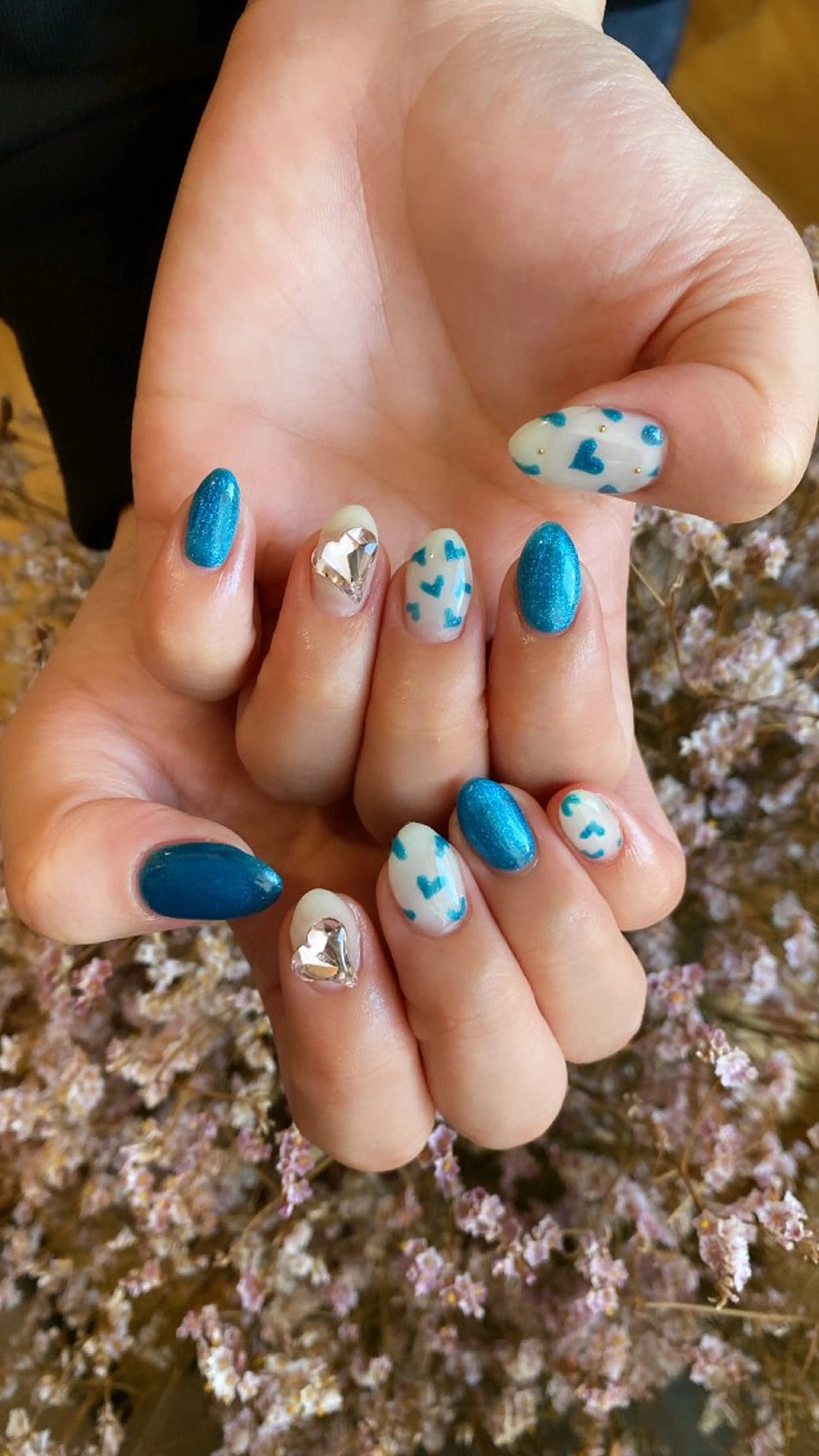 ネイル ハンドネイル crystal ⭐︎ colorのネイルデザイン