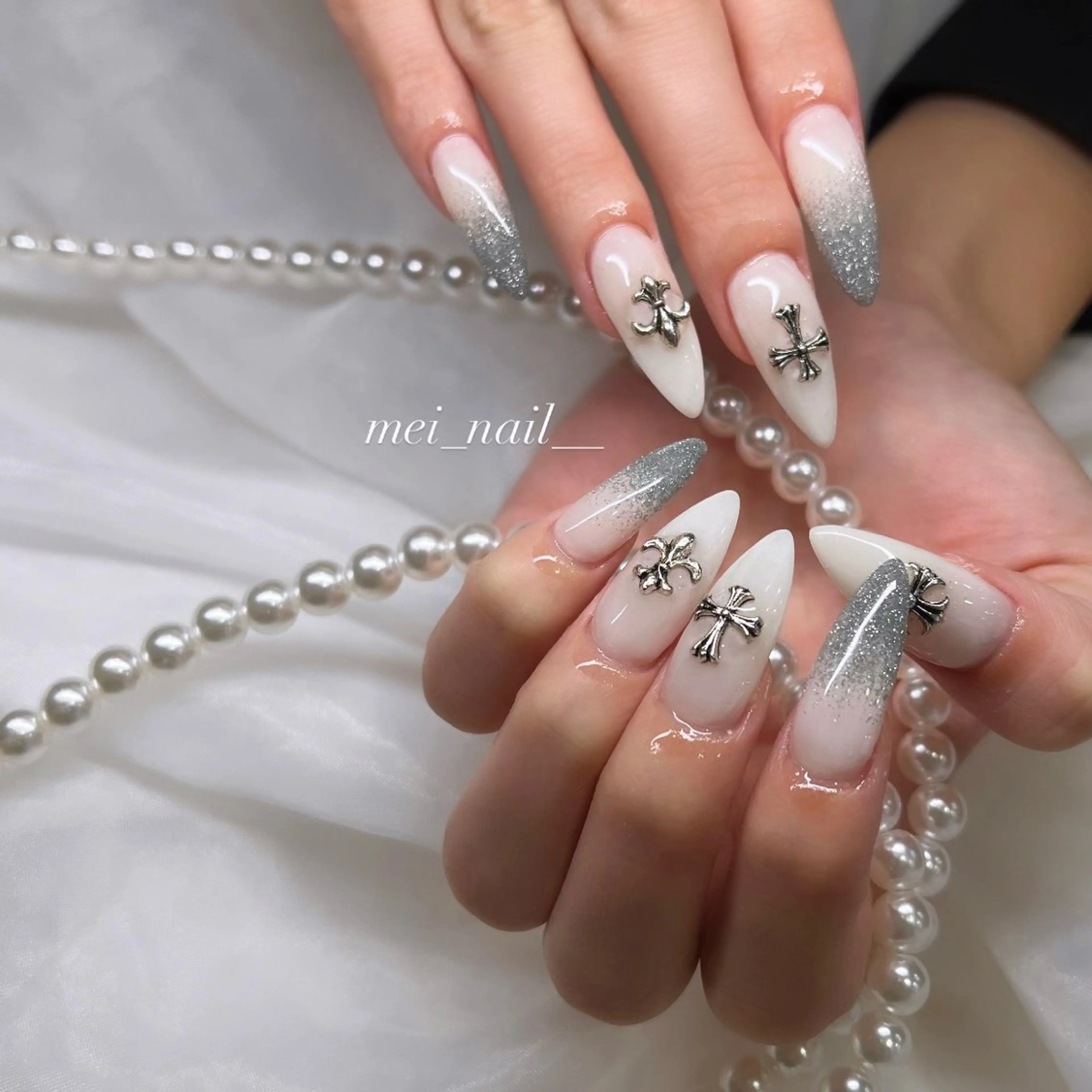 ネイル est nail所属・永山 芽生子のネイルデザイン