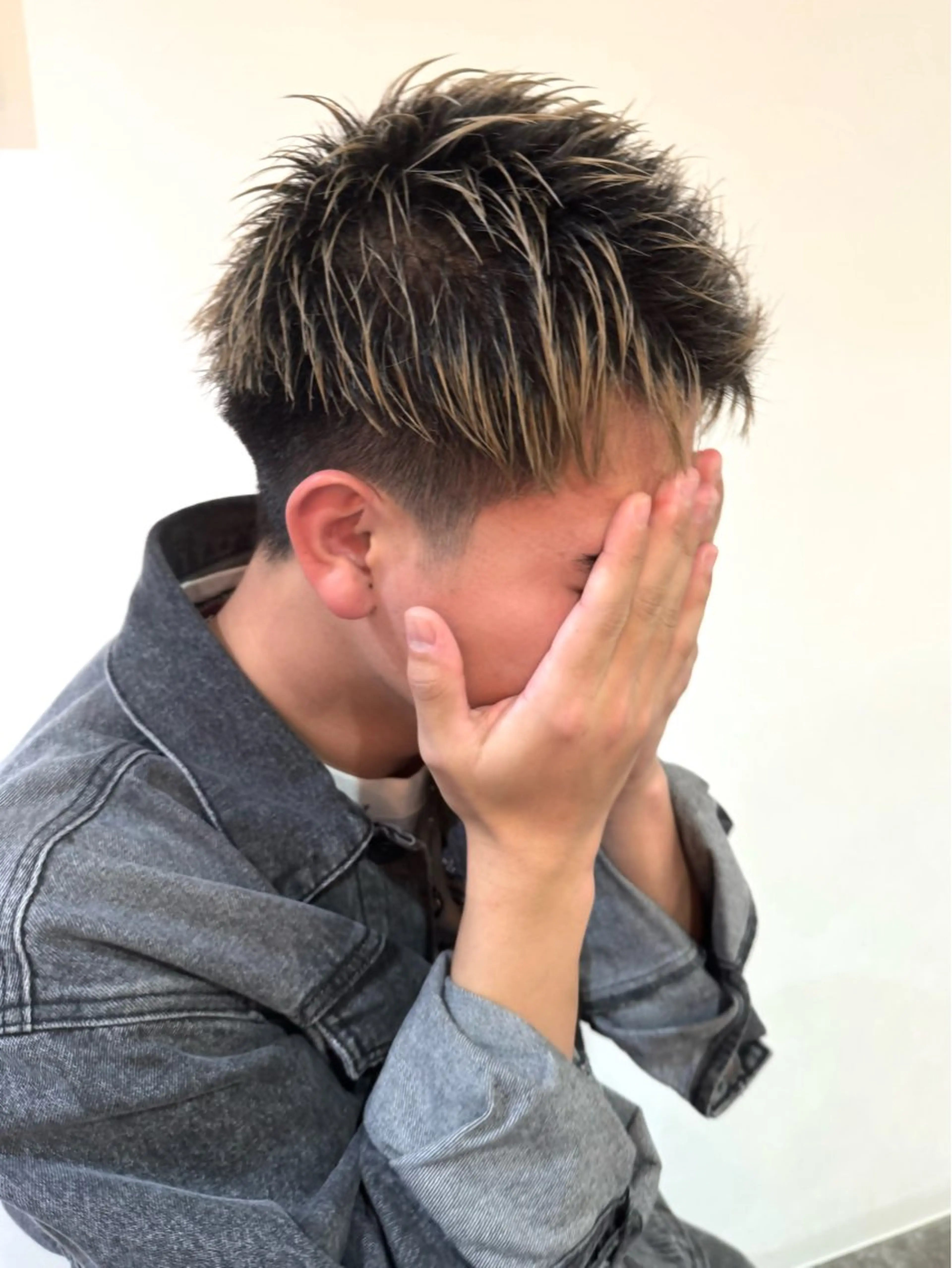 カラー メンズ LUDIQUE【ルディック】所属・AKI ✄のヘアスタイル