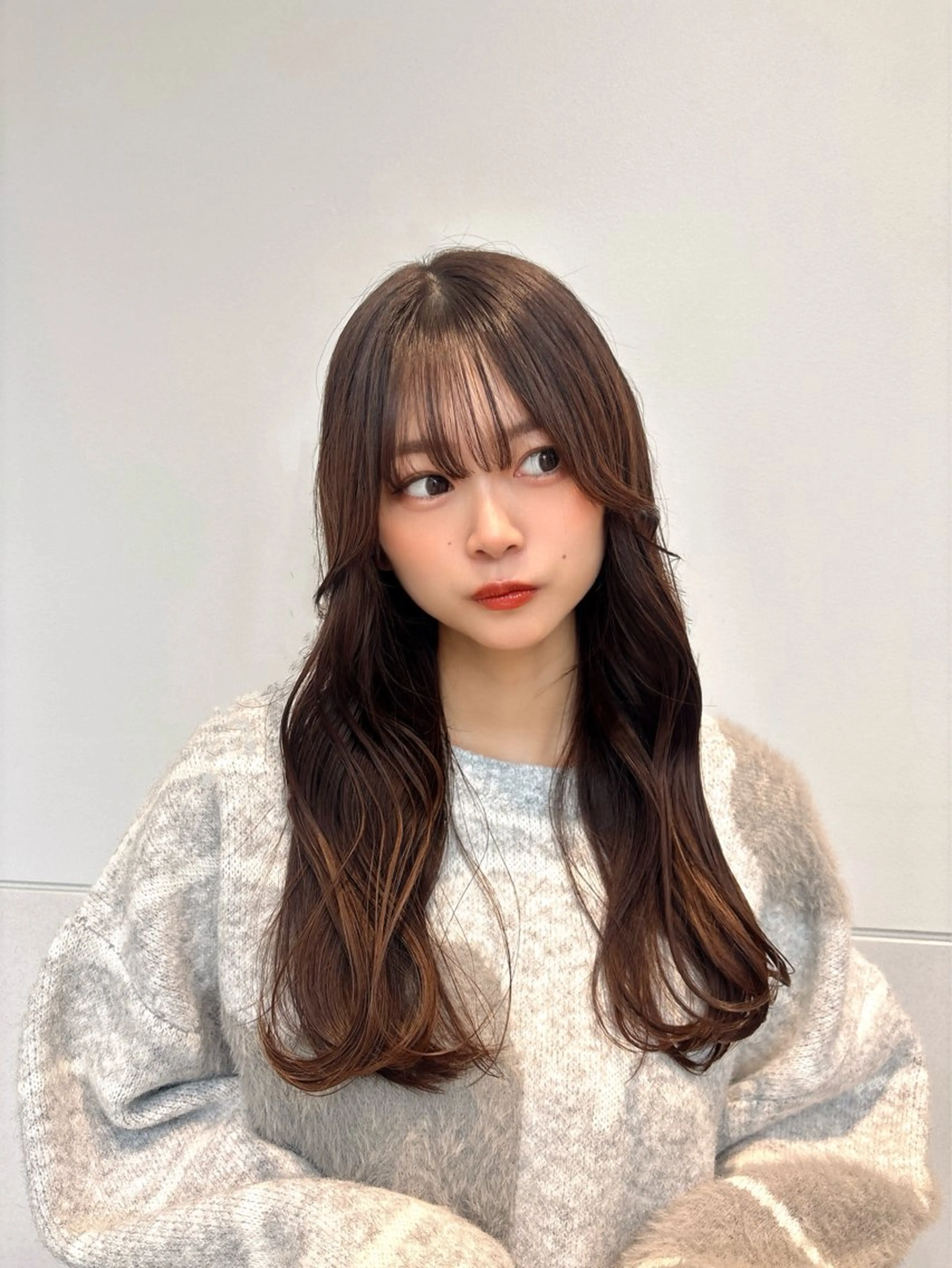 ロング カラー ベージュカラー 透明感カラー くびれヘア 韓国風ヘア ロング カット ヘアカラー 🍀最上級の美髪👑 髪質改善🍀英司のヘアスタイル