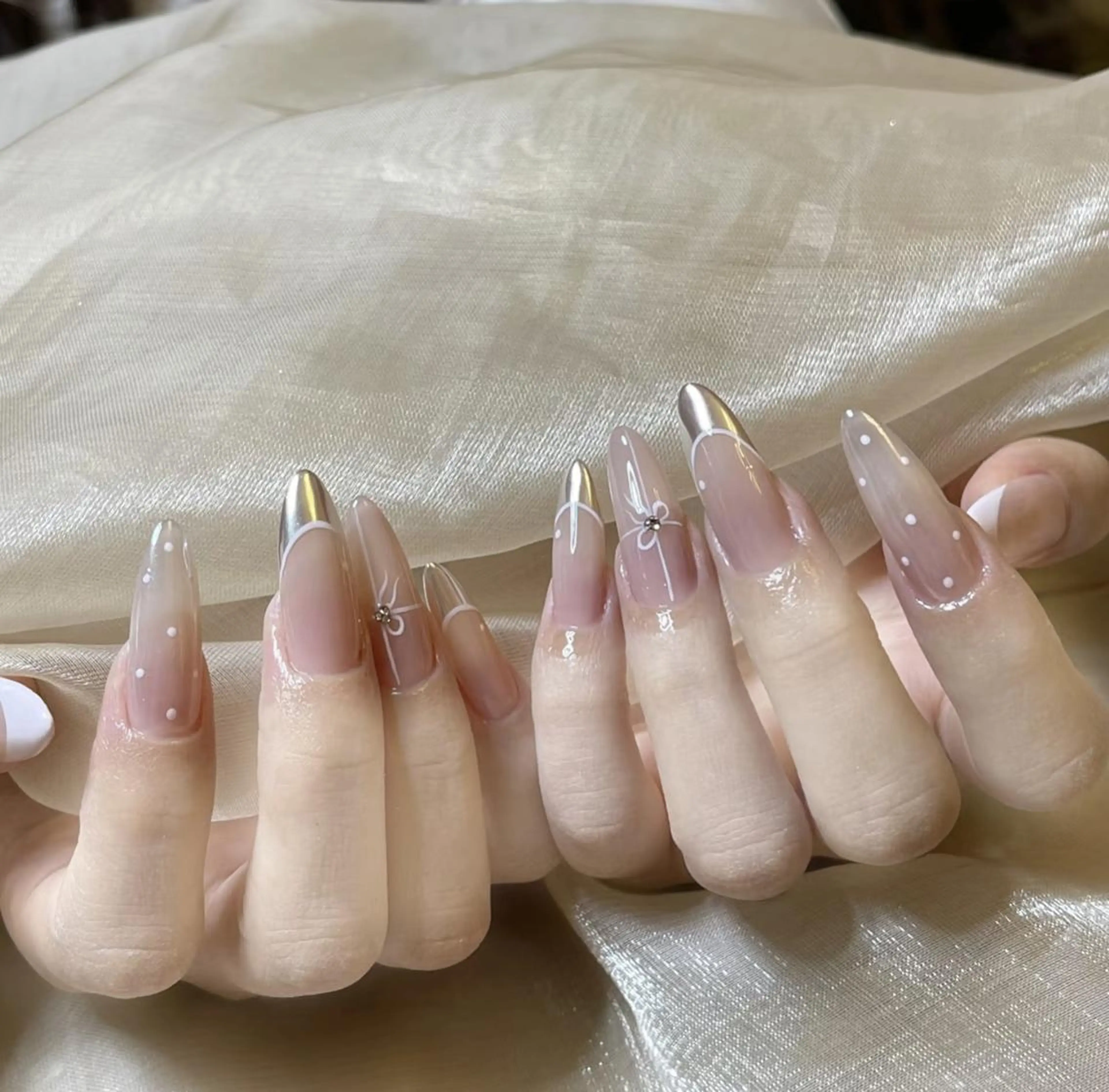 ネイル ハンドネイル 🍑 momo_nailのネイルデザイン