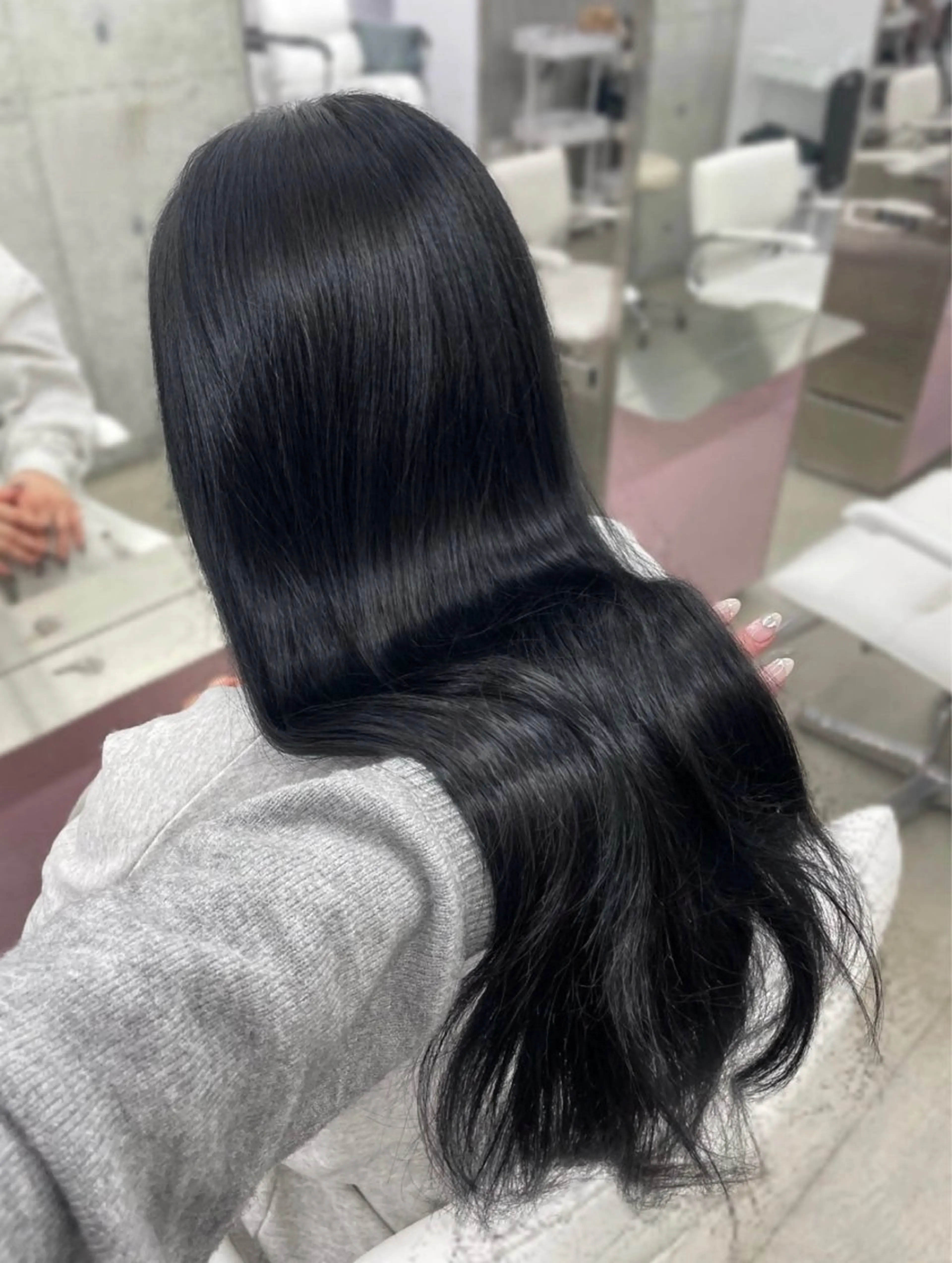 ロング カット ヘアカラー トリートメント NI所属・𝑨𝑴𝑰 🎀 ガーリーヘア🤍のヘアスタイル