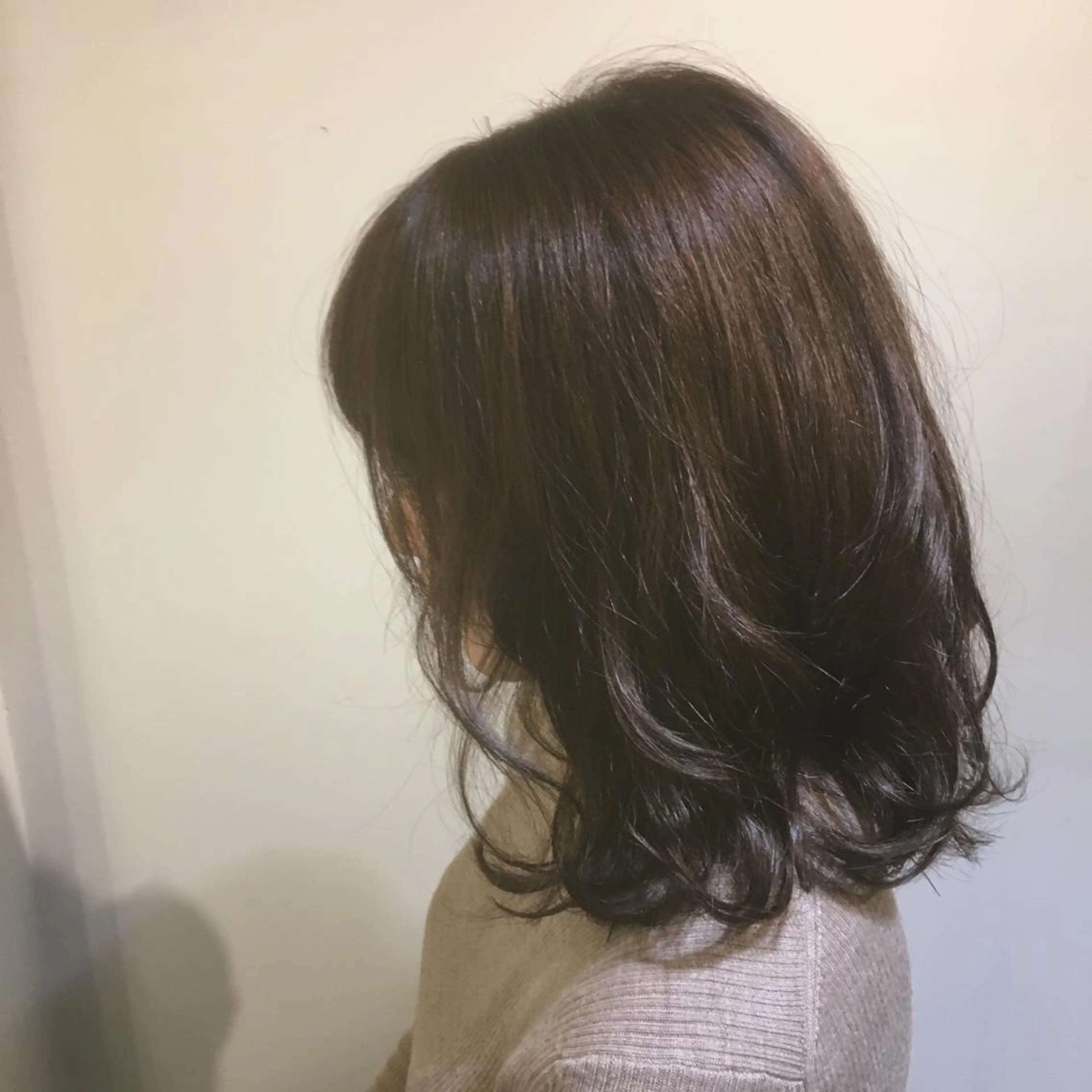 ミディアム カラー しのはら まどかのヘアスタイル