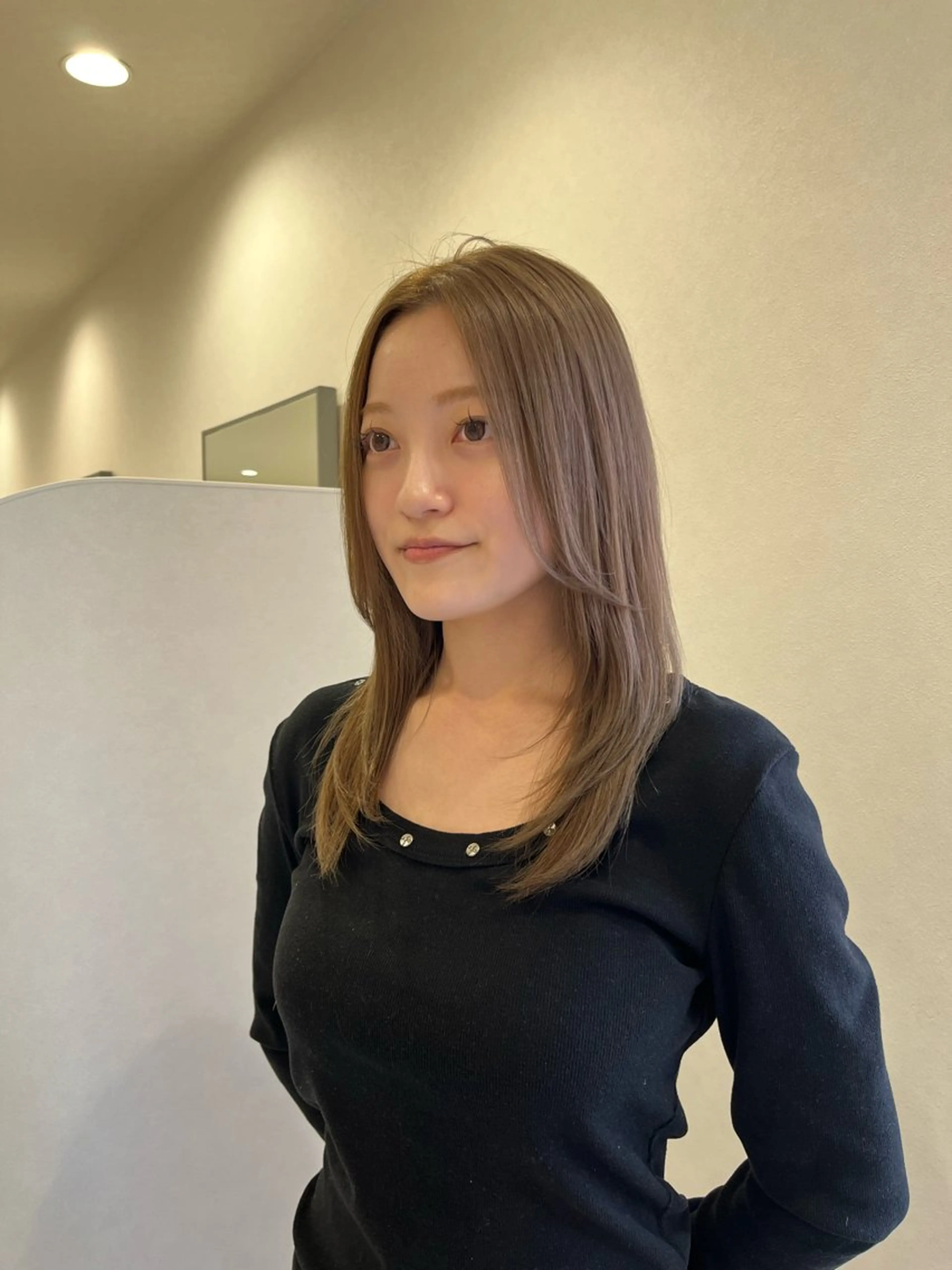 ミディアム カラー ブリーチ 透明感カラー オレンジ sabo ladies salon所属・ヨシカ/透明感カラー 酸性ストレートのヘアスタイル