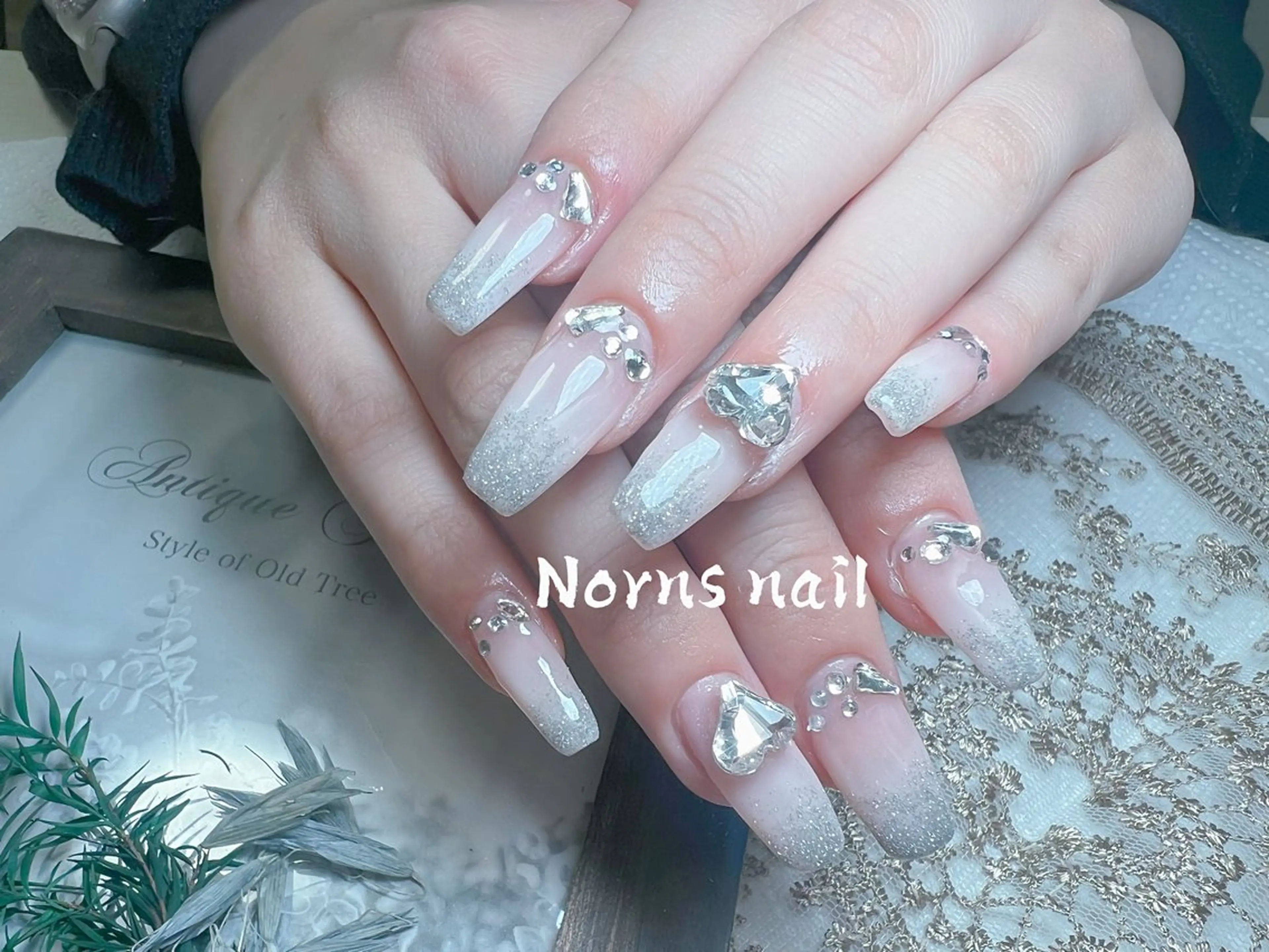 ネイル Norns nail (猫いるサロン🐈)のネイルデザイン