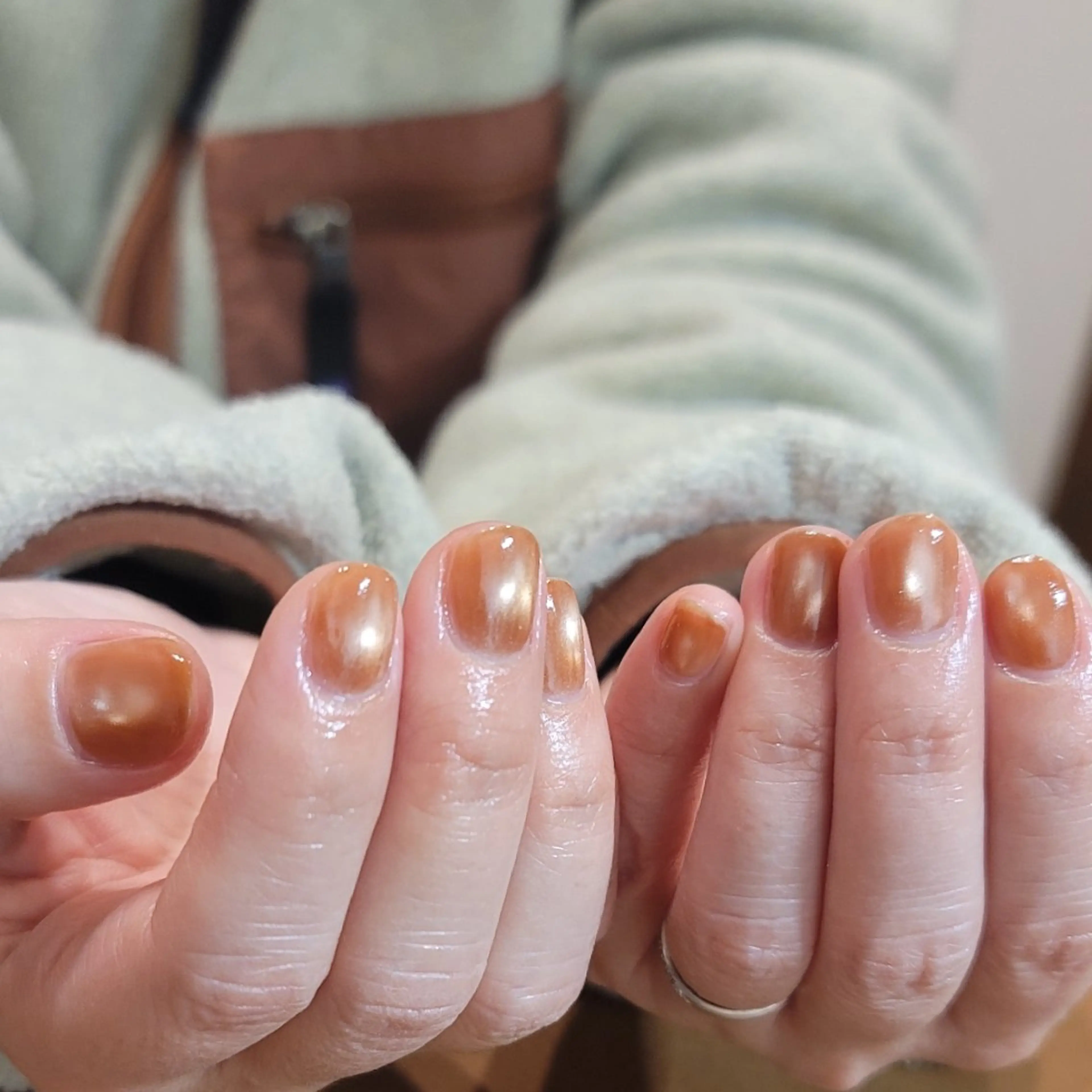 ネイル 氷ネイル・うるうるネイル マグネットネイル ハンドネイル 🌲🌳🚪iiit o🌲🌳🌲のネイルデザイン