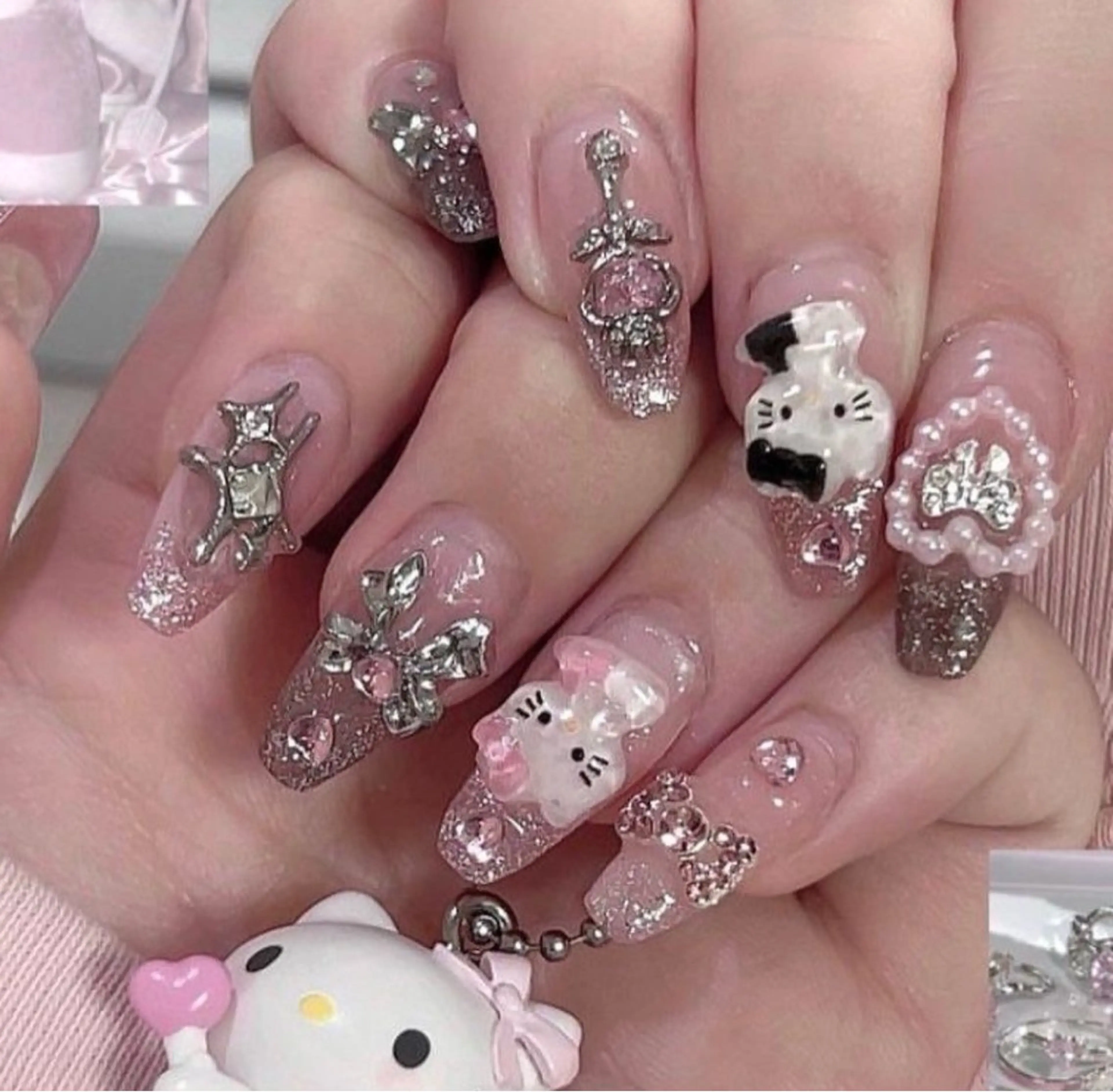 ネイル アートネイル 長さ出し ジェルネイル マグネットネイル ニュアンスネイル なな_ CloudyChanのネイルデザイン