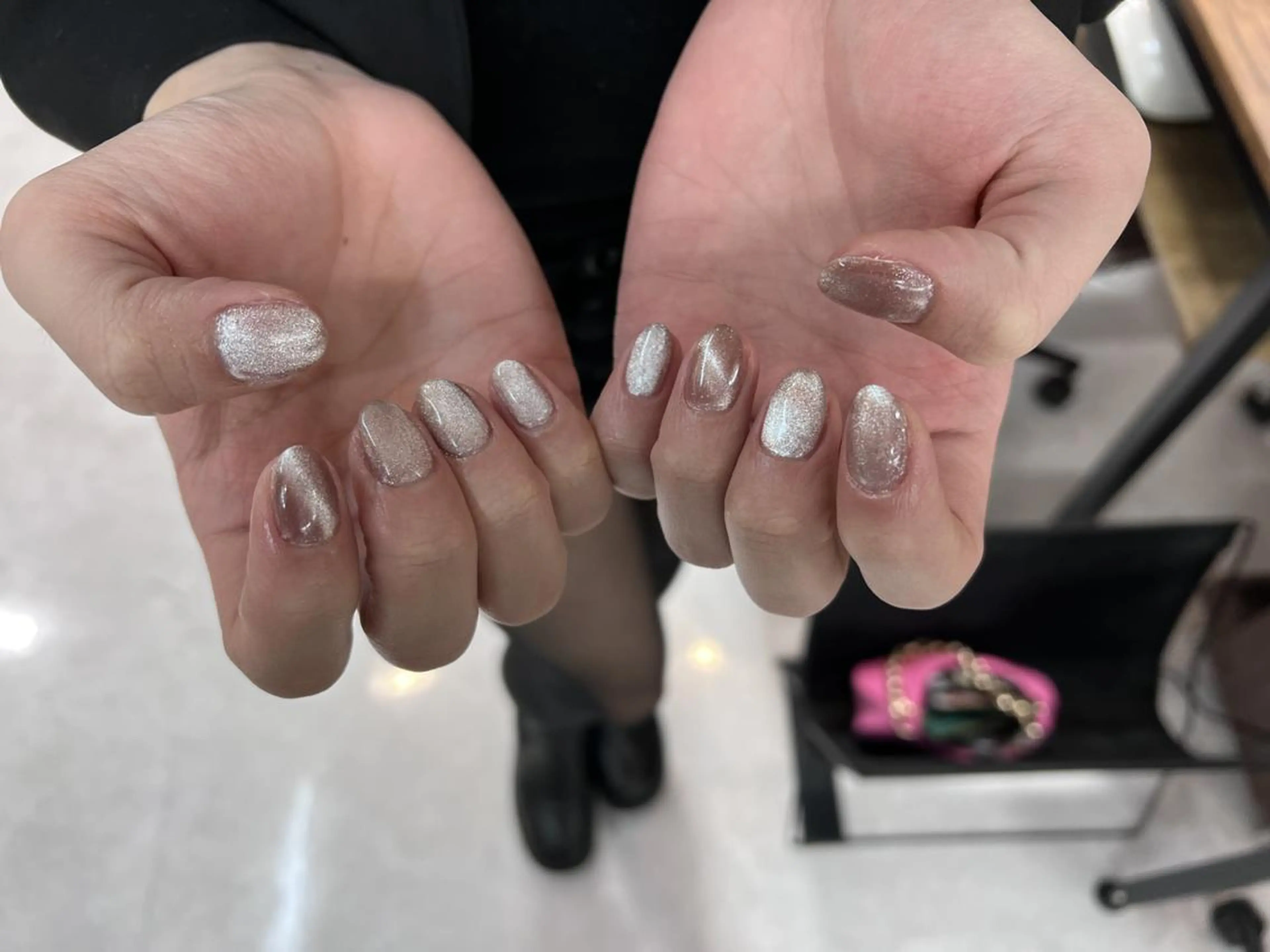 ネイル マグネットネイル ピンク E nail ネイリストのネイルデザイン