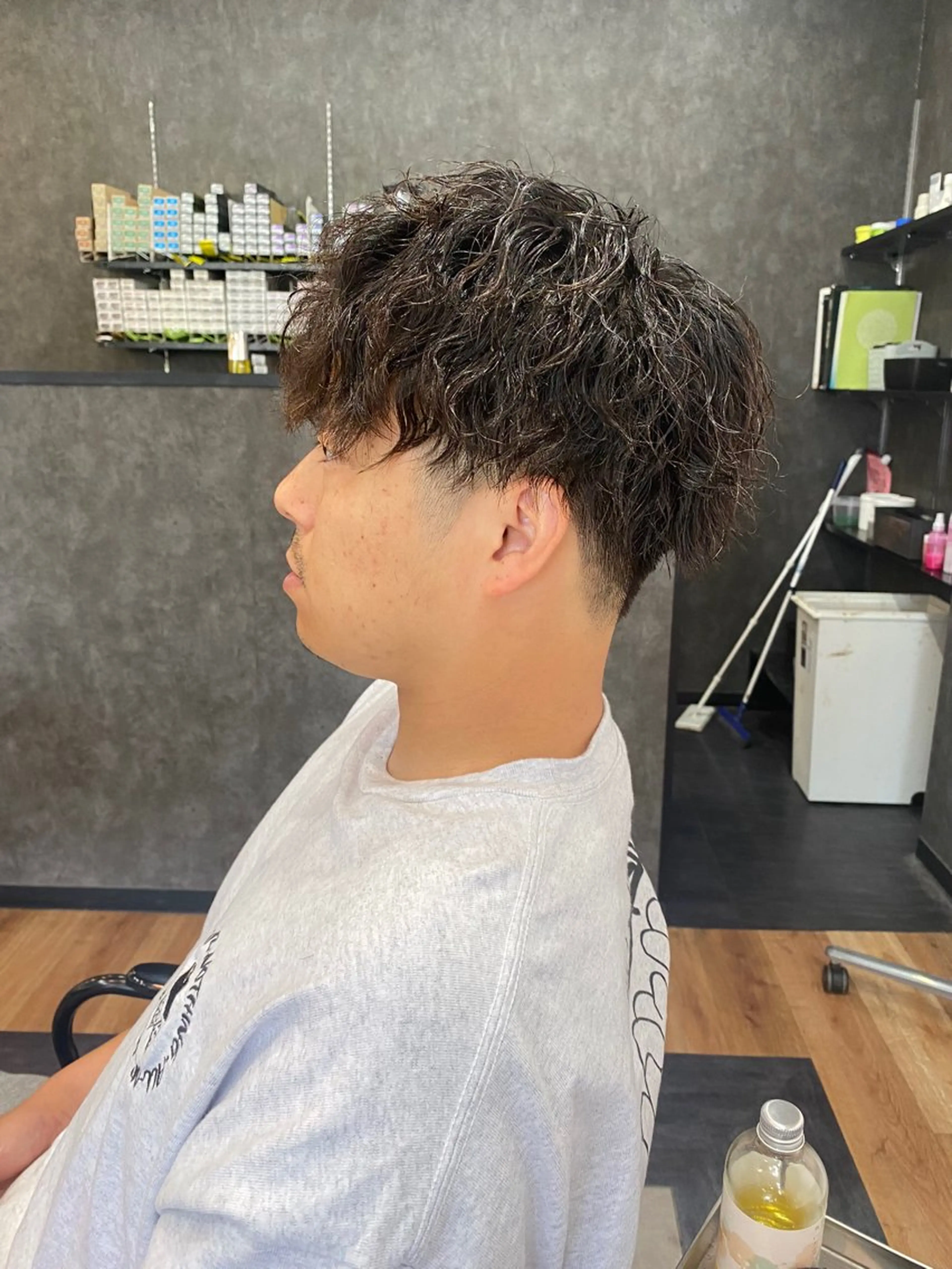 ショート パーマ メンズ カット パーマ 矢部 萌深のヘアスタイル
