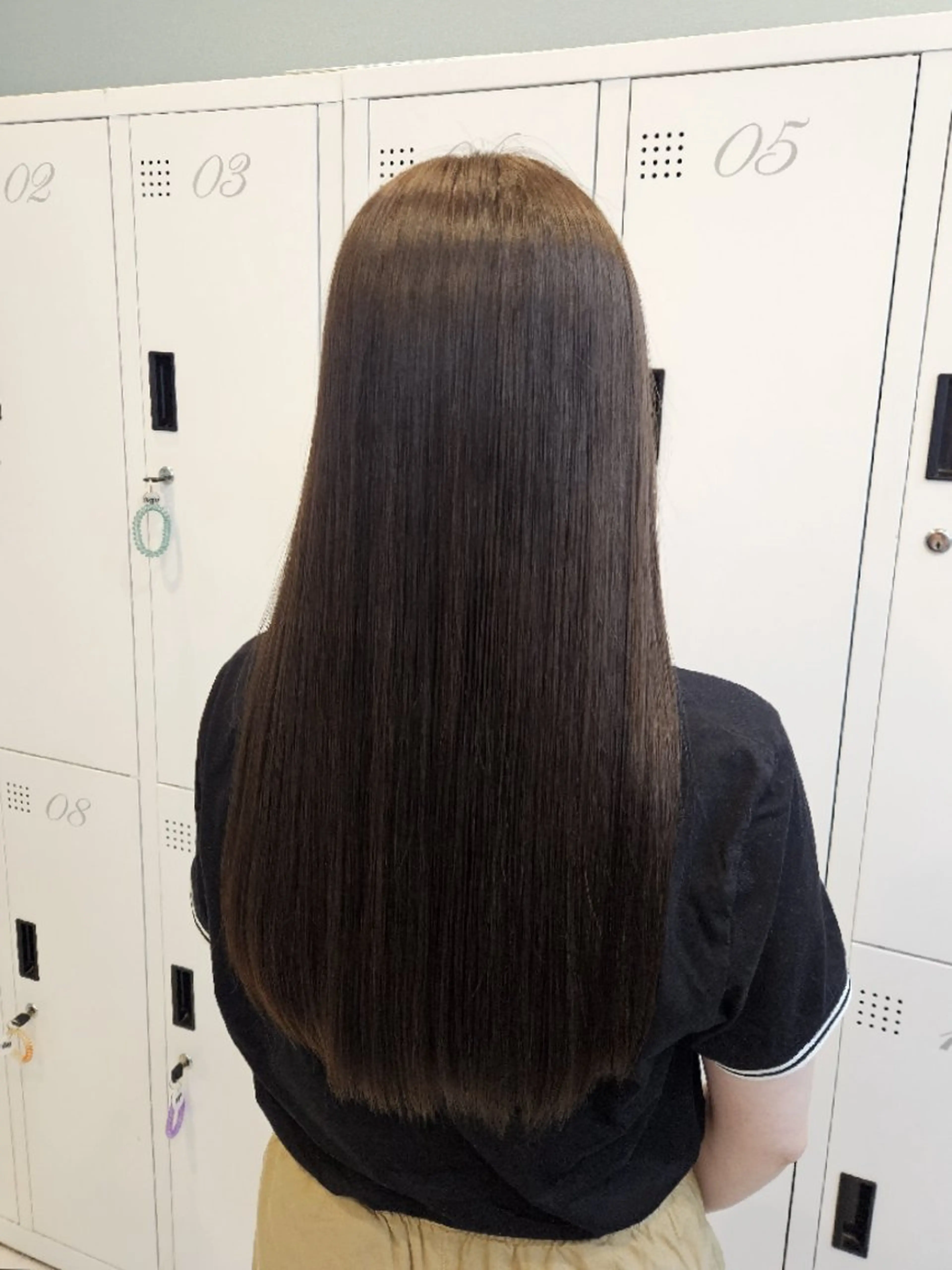 ロング カラー アッシュ アッシュブラウン ブラウンカラー 韓国風ヘア レイヤーカット カット ヘアカラー トリートメント ミク🇰🇷 /Agu hairのヘアスタイル