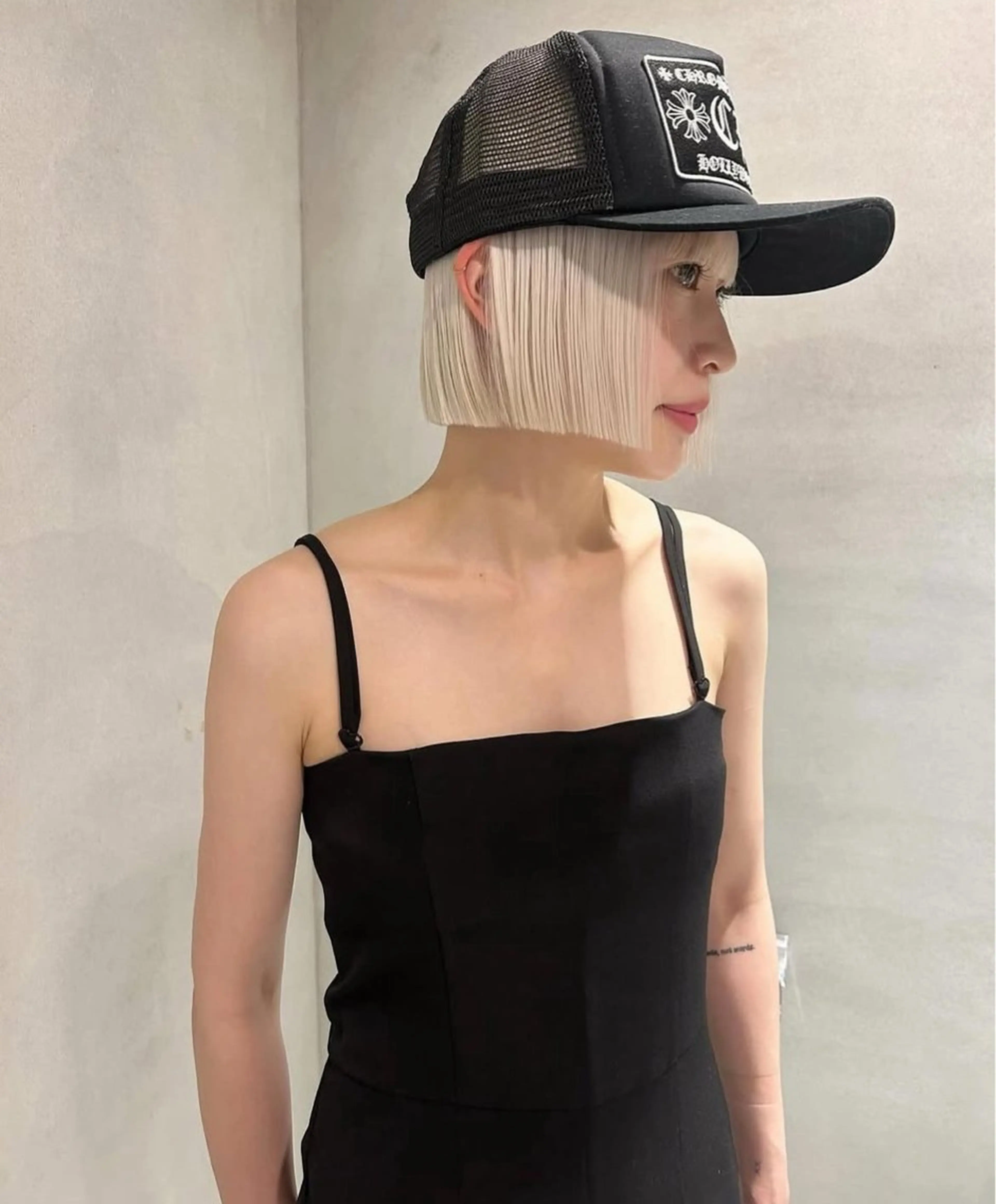 ロング カラー ヘアカラー トリートメント PELE ハイトーン 児玉大翔のヘアスタイル