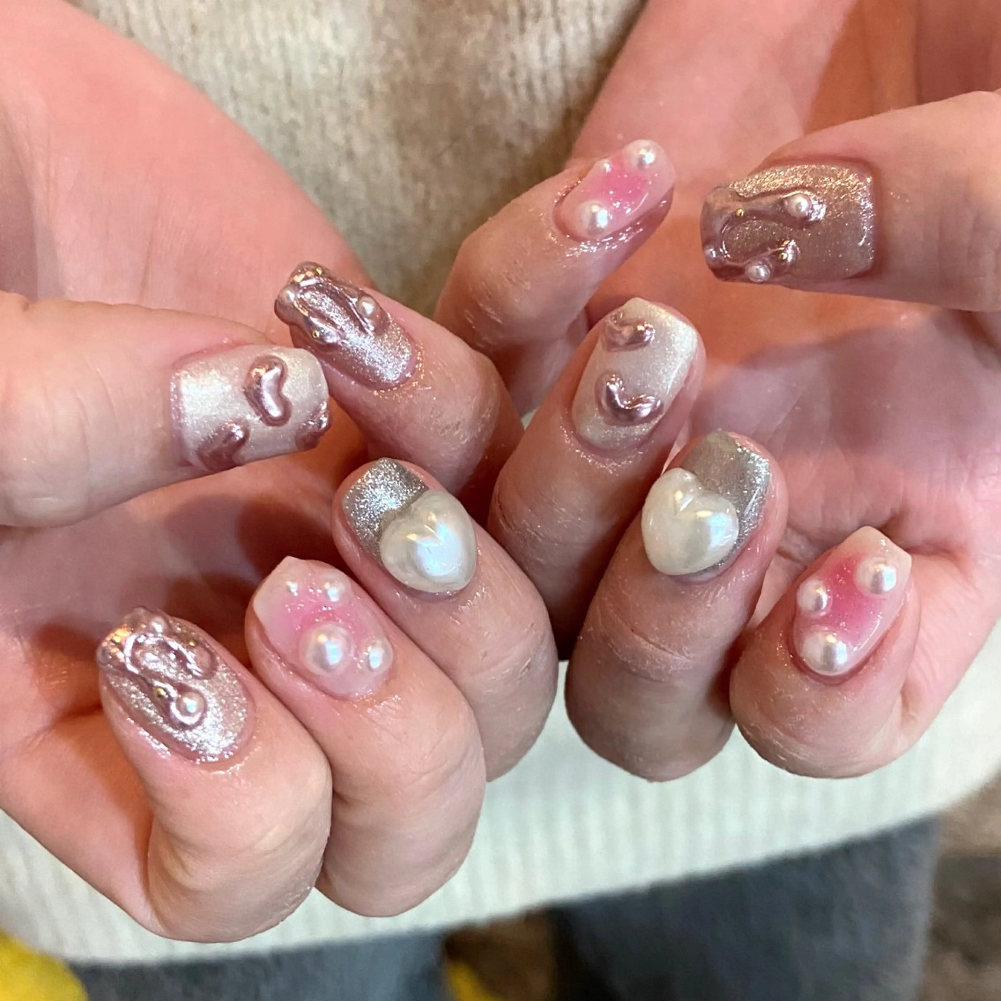 ネイル ハート ハンドネイル Nails VINATIのネイルデザイン