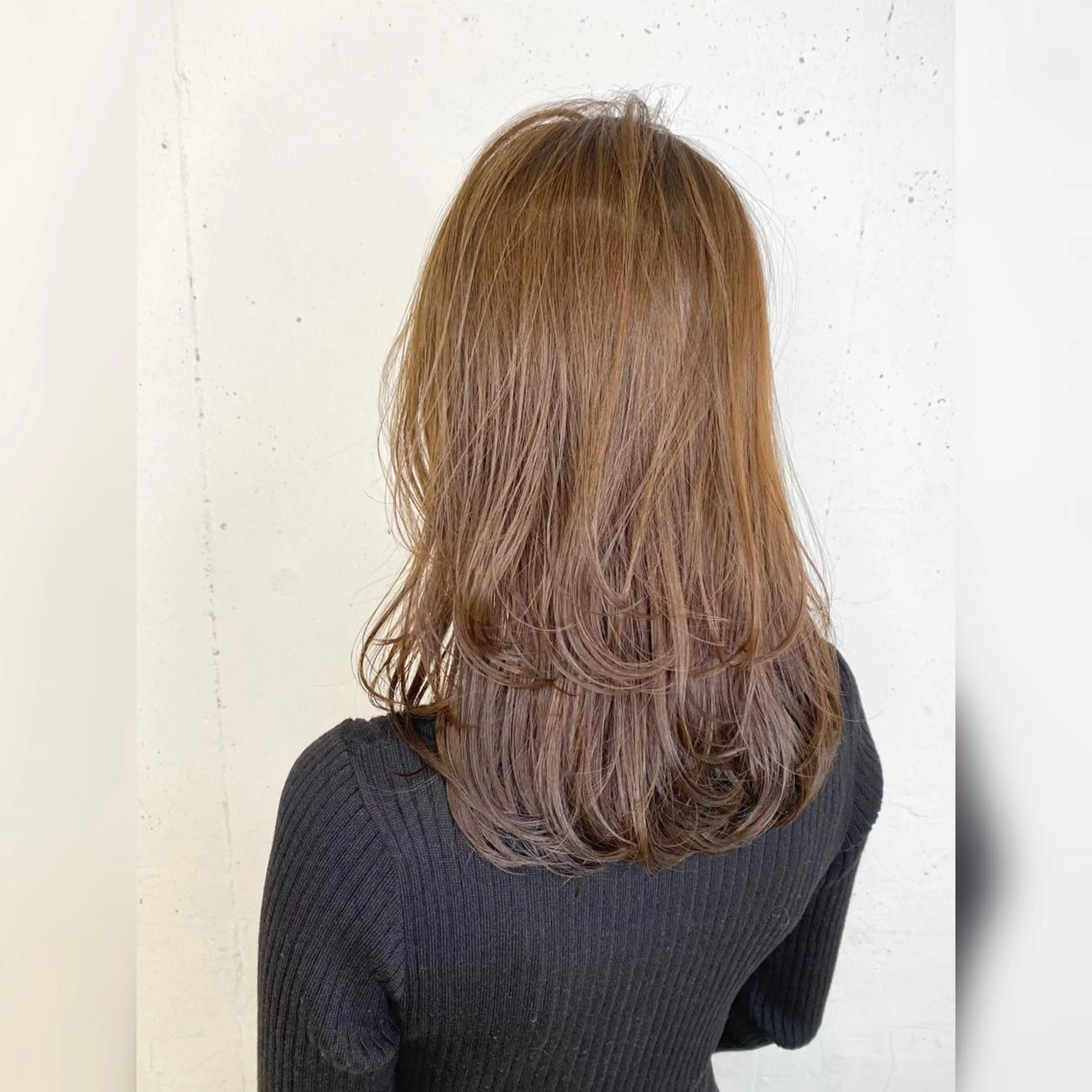 ミディアム グレージュカラー◎ 山本勝志のヘアスタイル