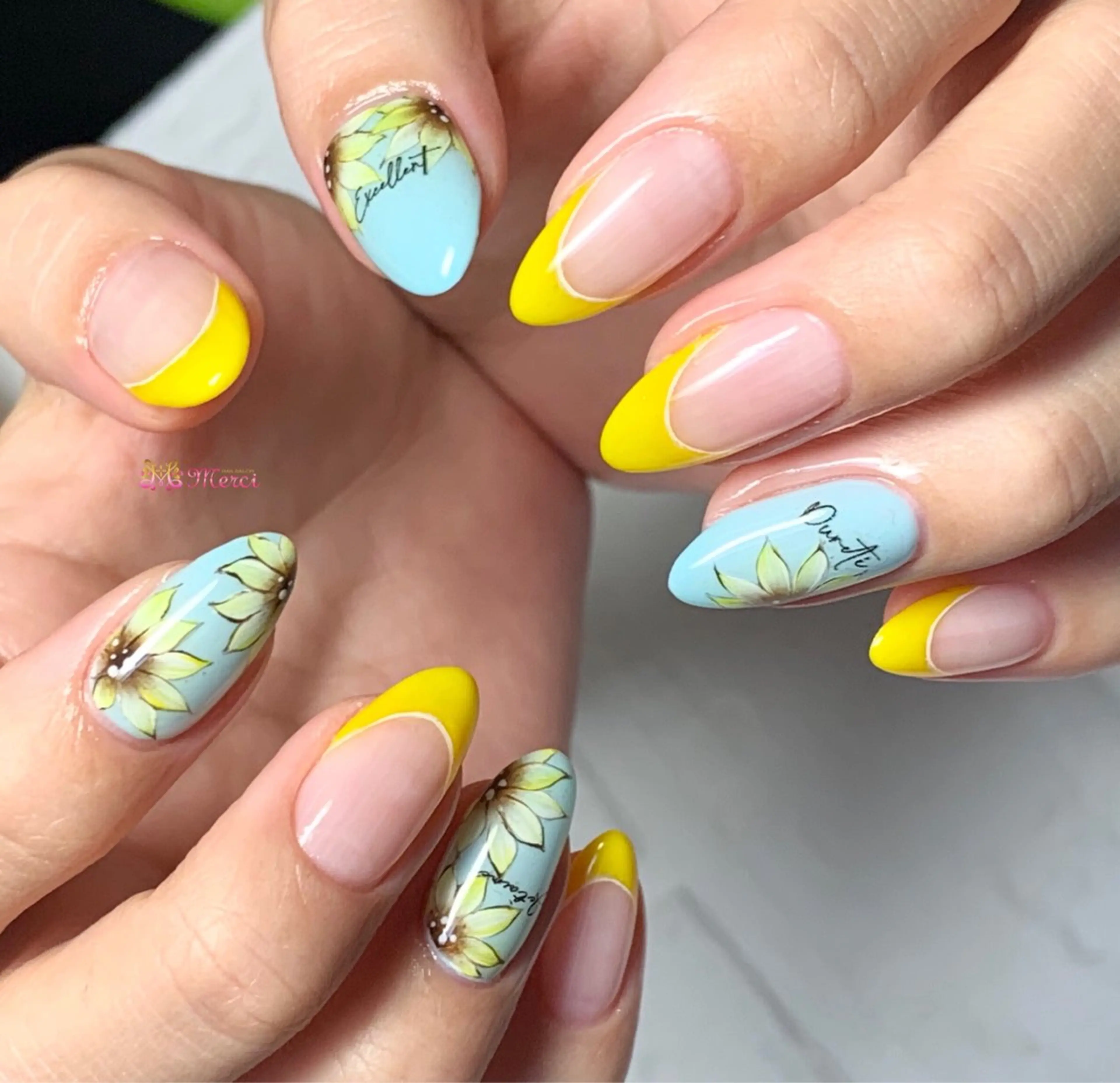 ネイル NAILSALON　 Merciのネイルデザイン