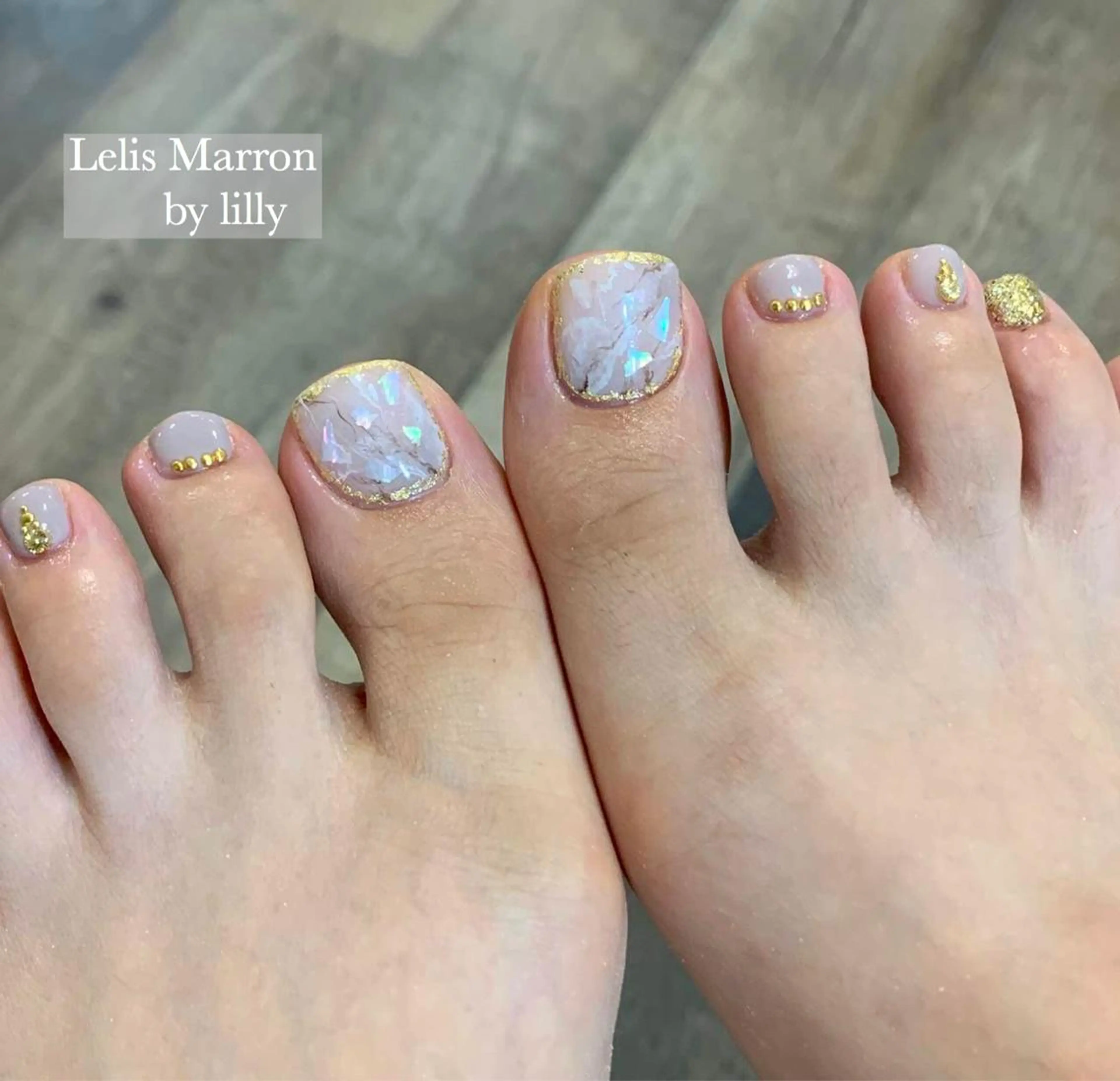 ネイル フットネイル 大理石ネイル(マーブル) Lelis Marron所属・岸 侑李のネイルデザイン