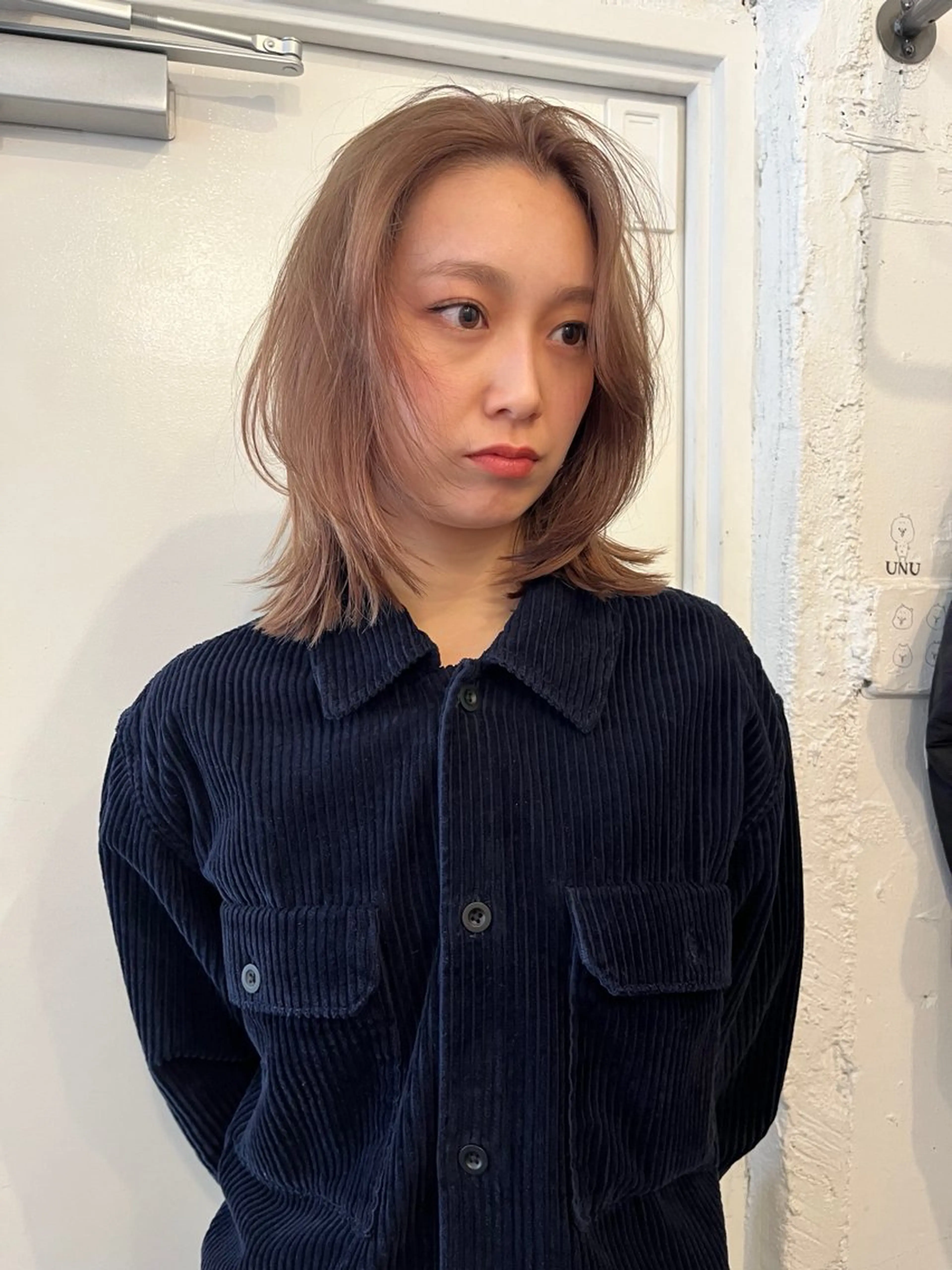 ミディアム カット ヘアカラー ✴︎UNU ✴︎モエカのヘアスタイル
