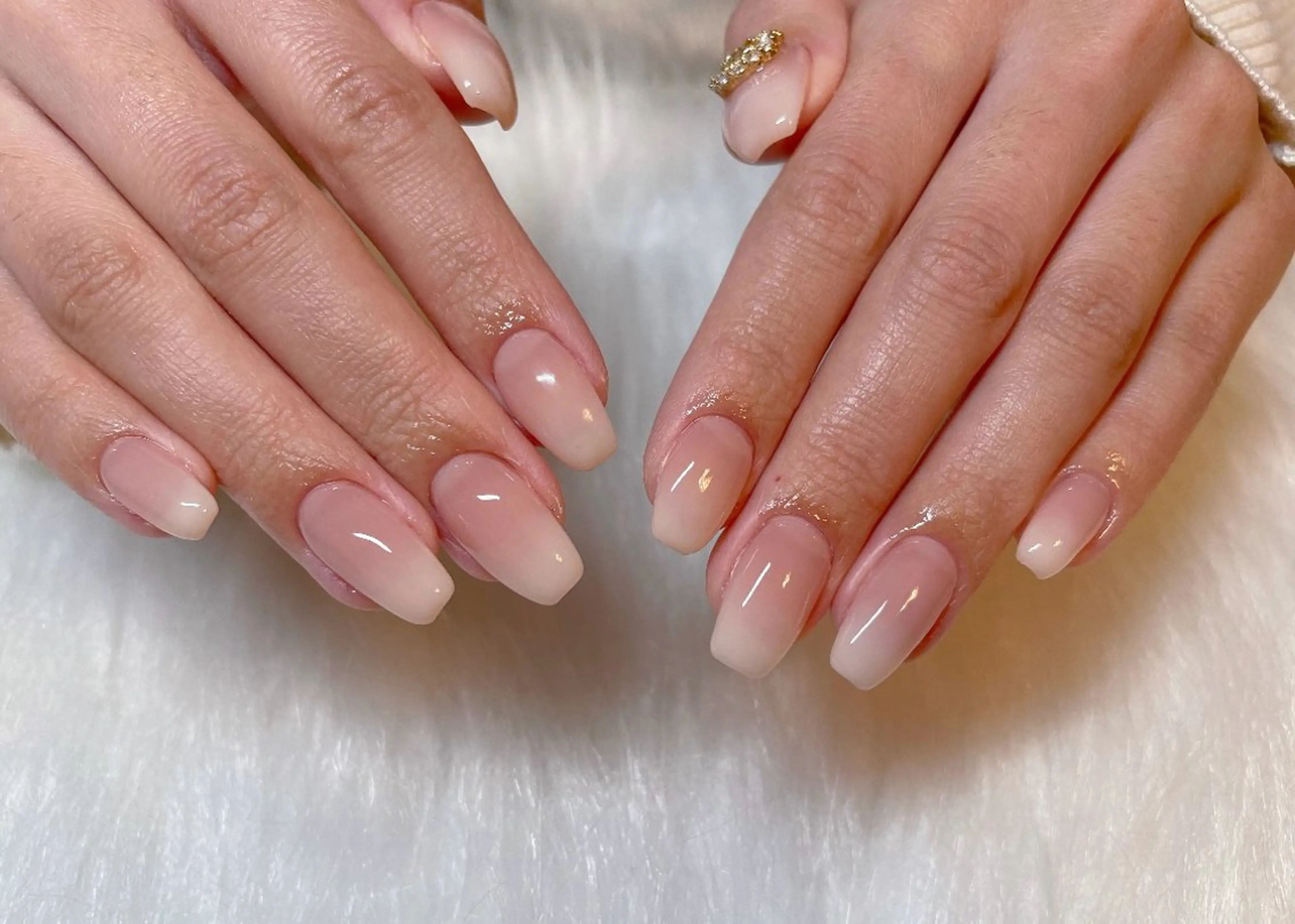ネイル アートネイル チークネイル 長さ出し マグネットネイル 持ち込み ハンドネイル ハンドケア for you.Nail Salon所属・For you. Nail Salonのネイルデザイン