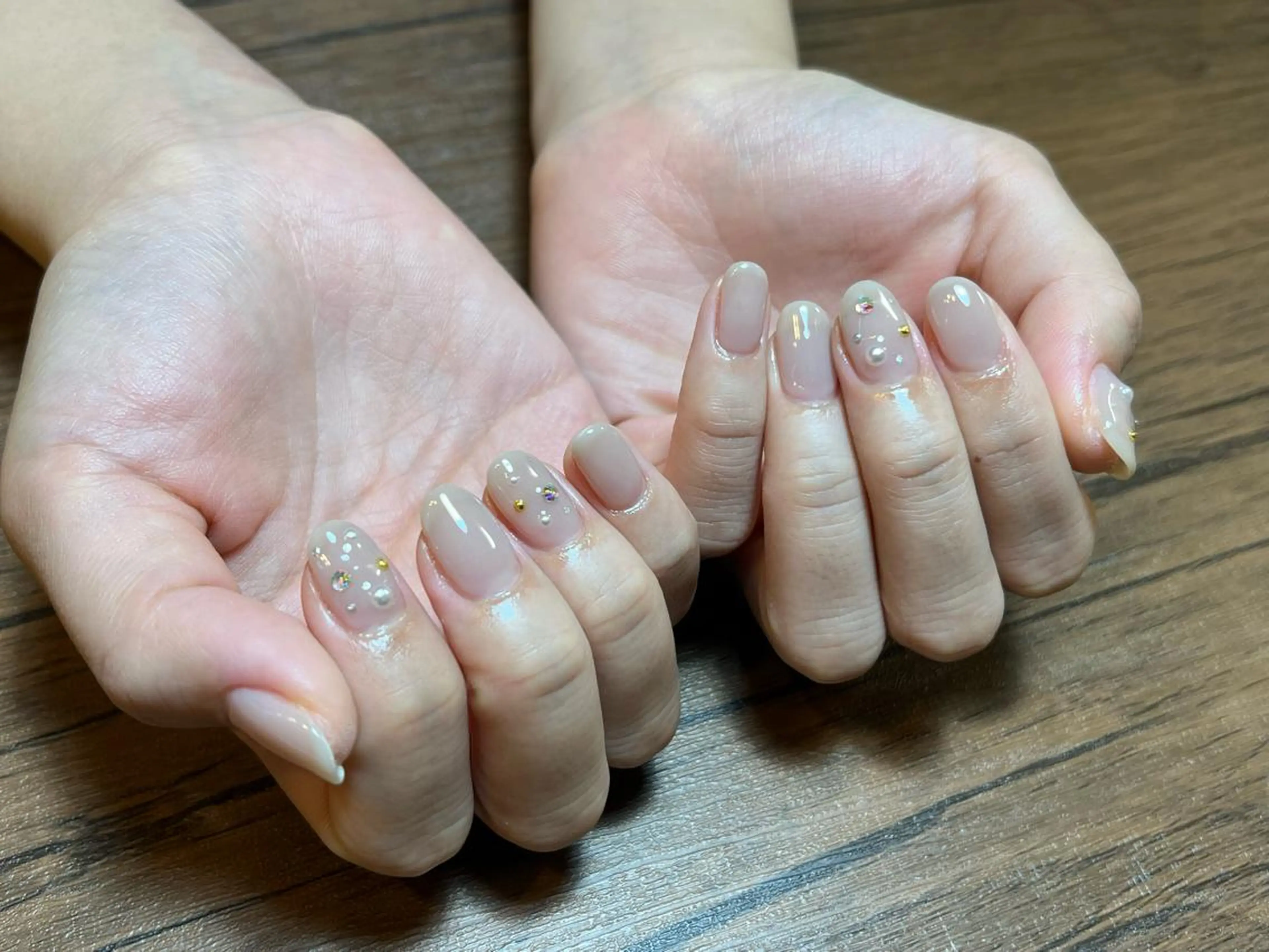 ネイル ハンドネイル HENRIETTA NAILSALONのネイルデザイン