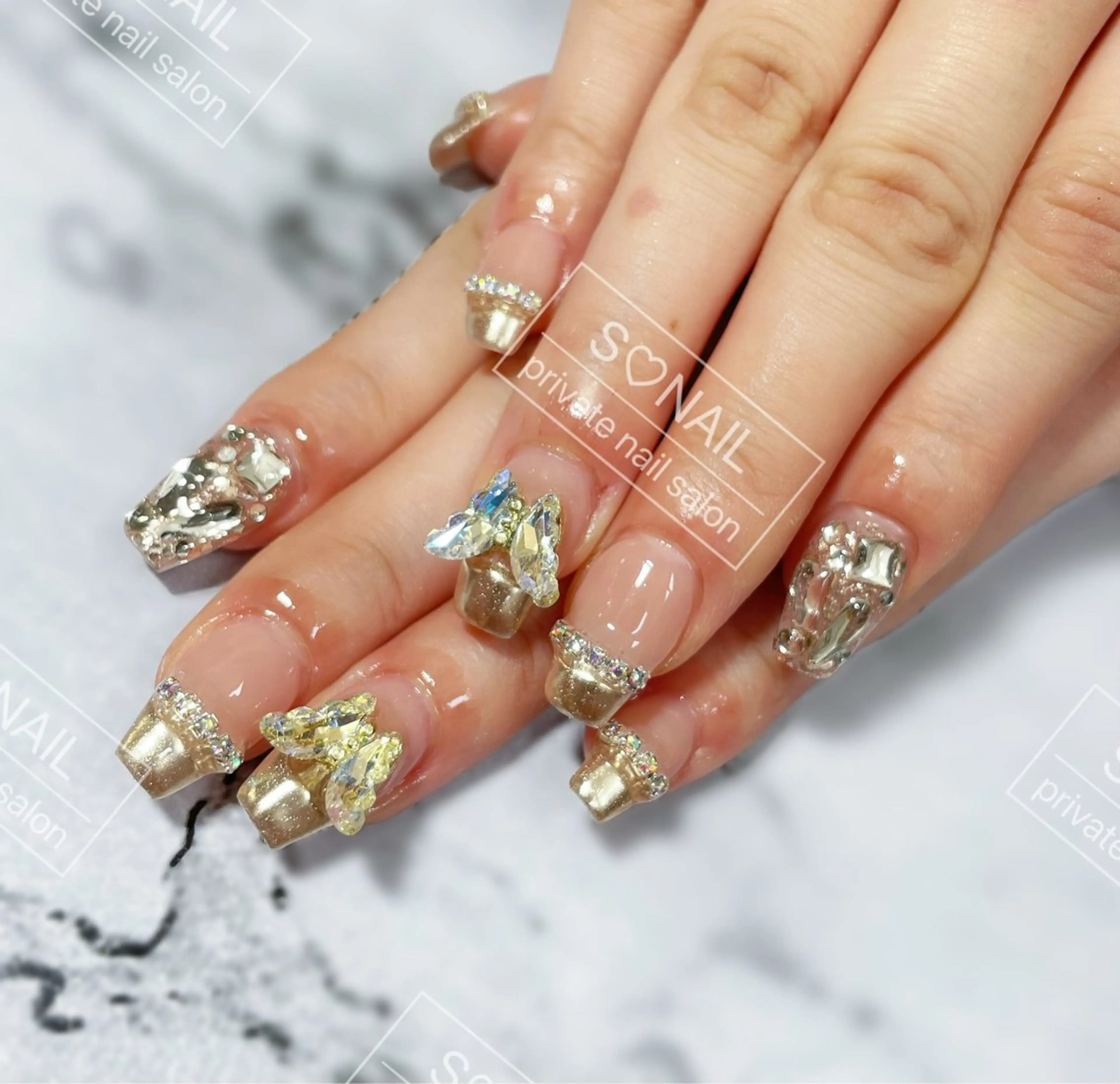 ネイル ゴージャス ハンドネイル S♡NAIL所属・S.NAIL Suuのネイルデザイン