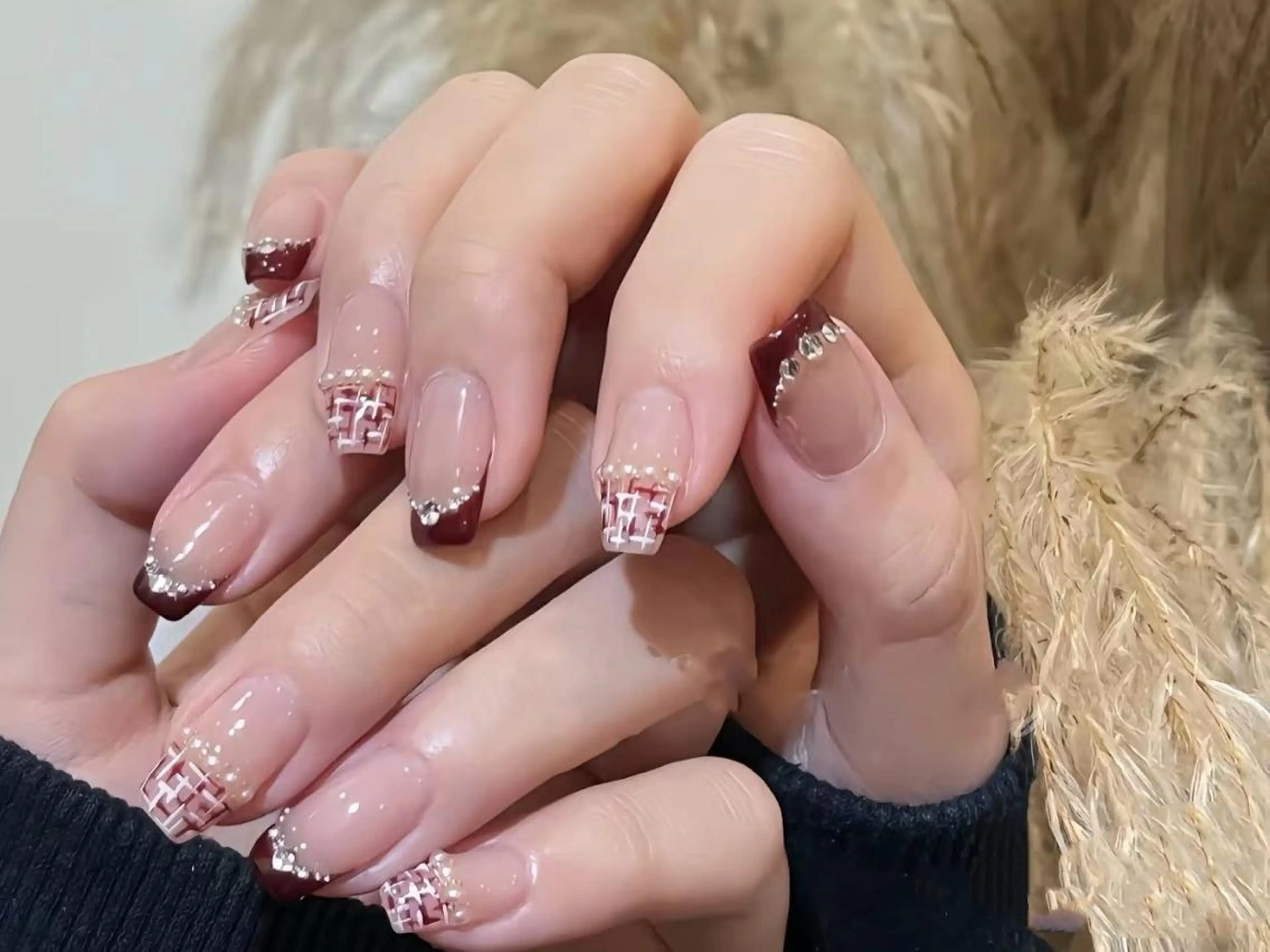 ネイル カジュアル チークネイル フレンチネイル ジェルネイル ガーリー 鈴木 ミサキのネイルデザイン