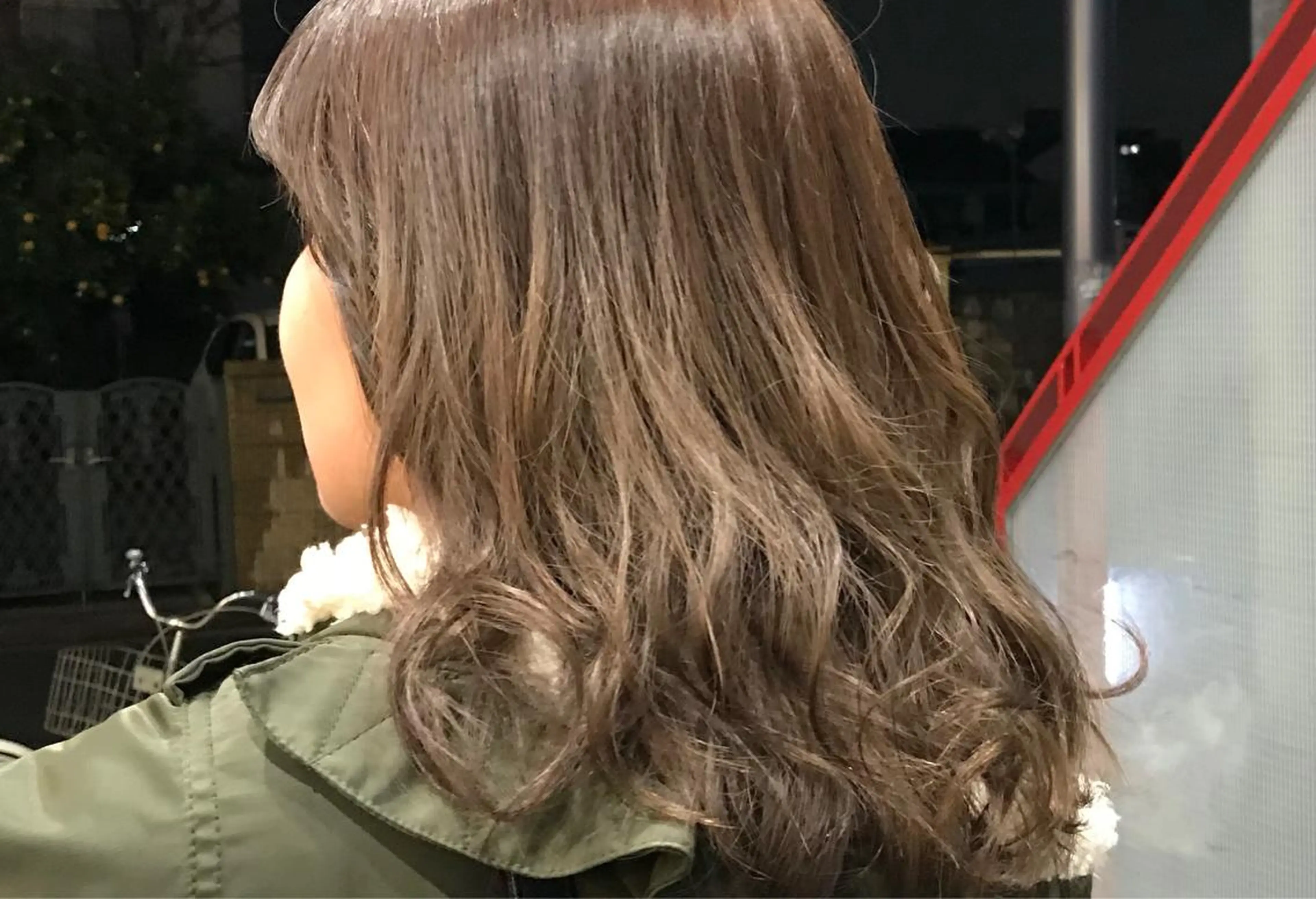 ミディアム カラー TRUCK トラックのヘアスタイル