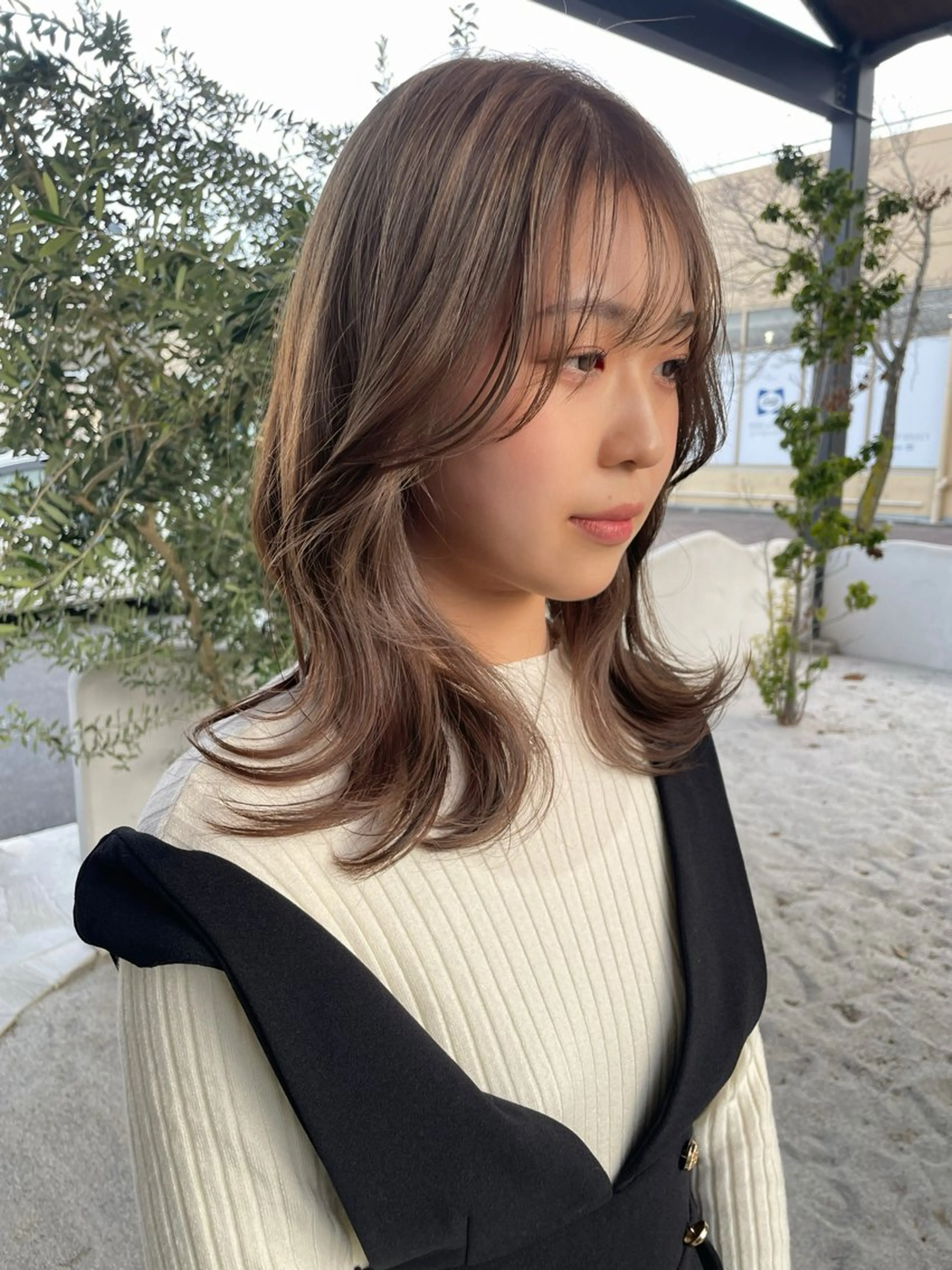 セミロング カラー グレージュ 透明感カラー/ボブ misaki °＊のヘアスタイル