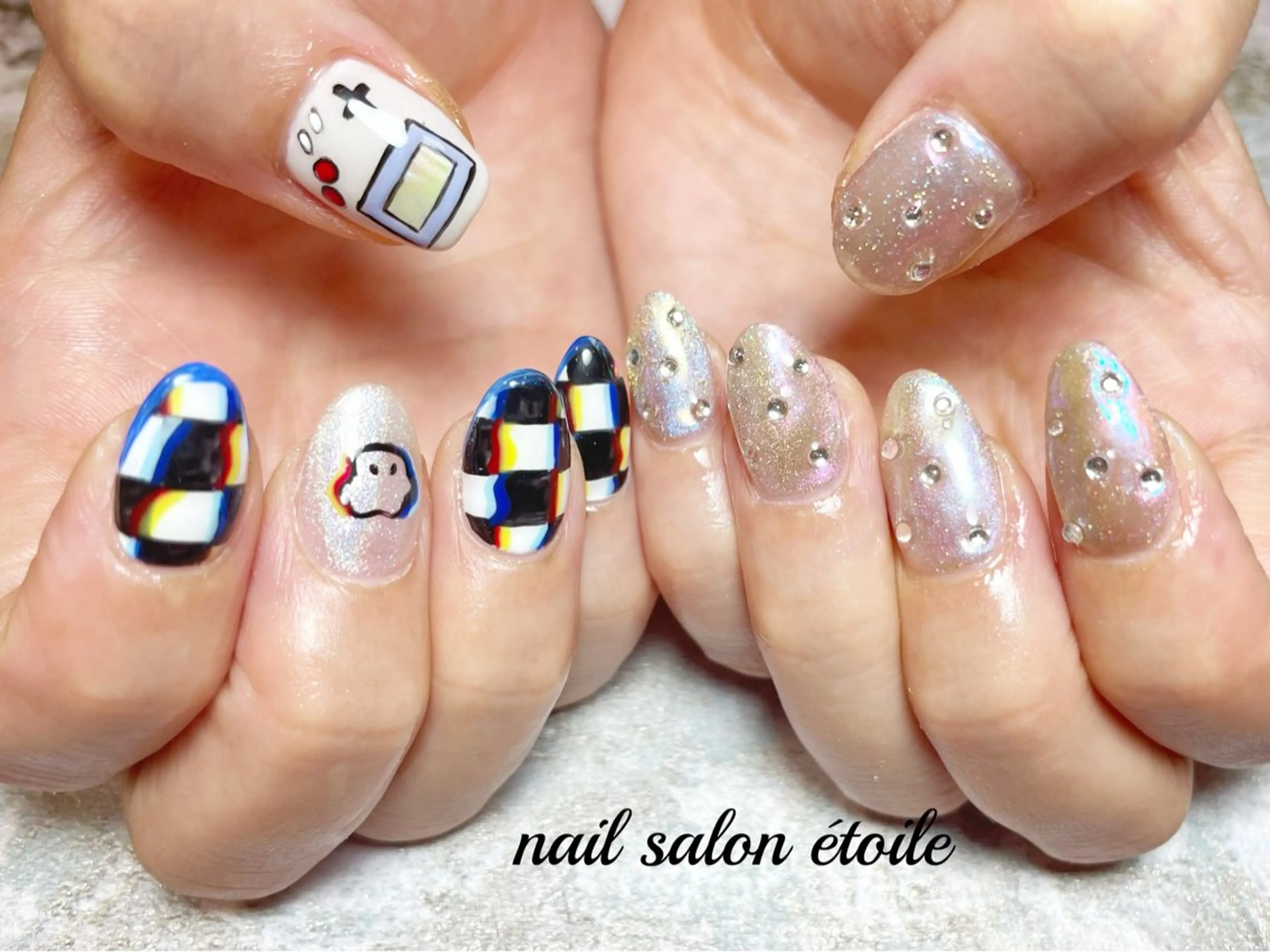 ネイル オーロラネイル マグネットネイル ストーンネイル ハンドネイル nail salon étoileのネイルデザイン