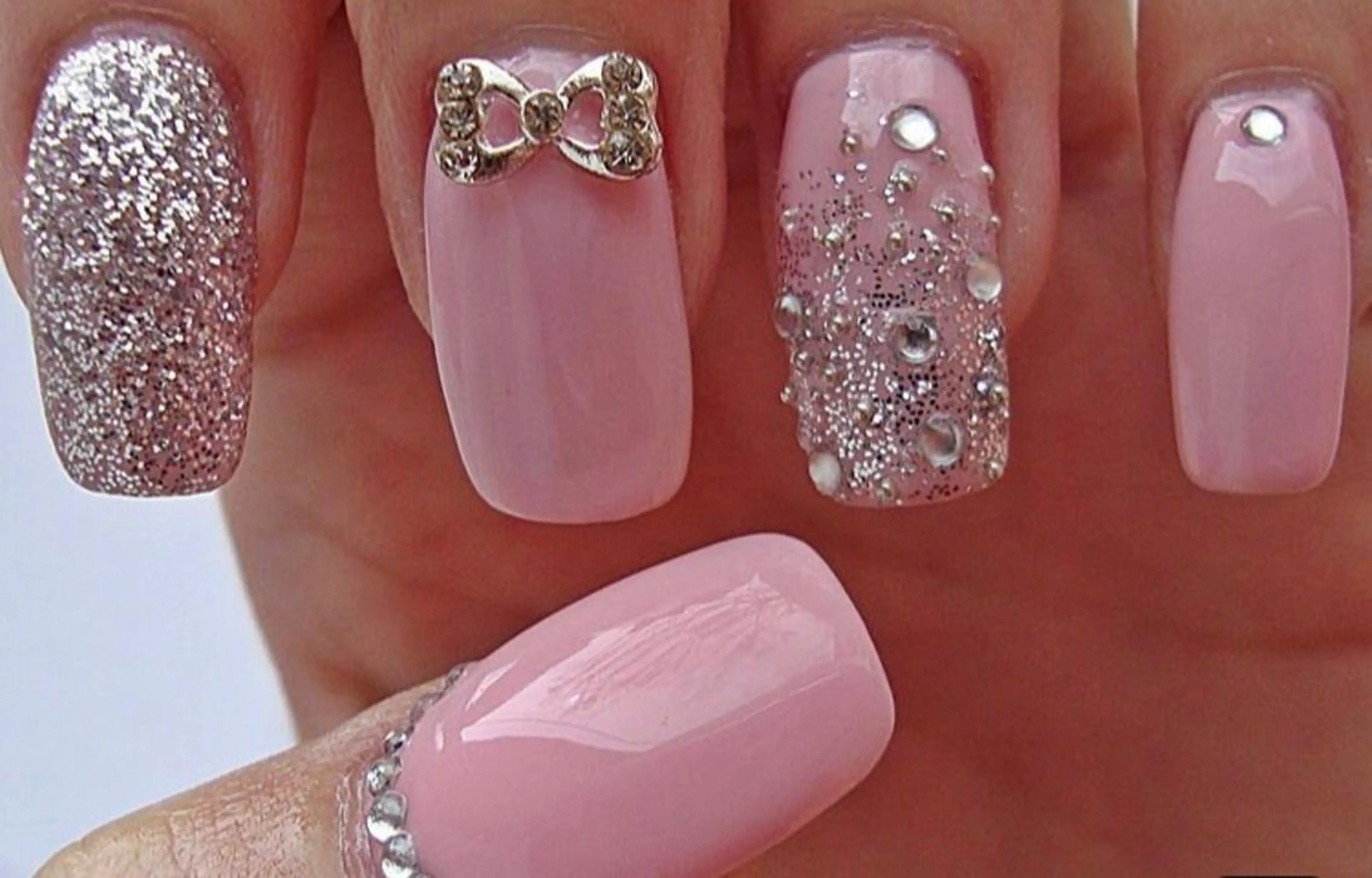 ネイル 「Honey NAIL新宿店」所属・Honey スカルプ専門店のネイルデザイン