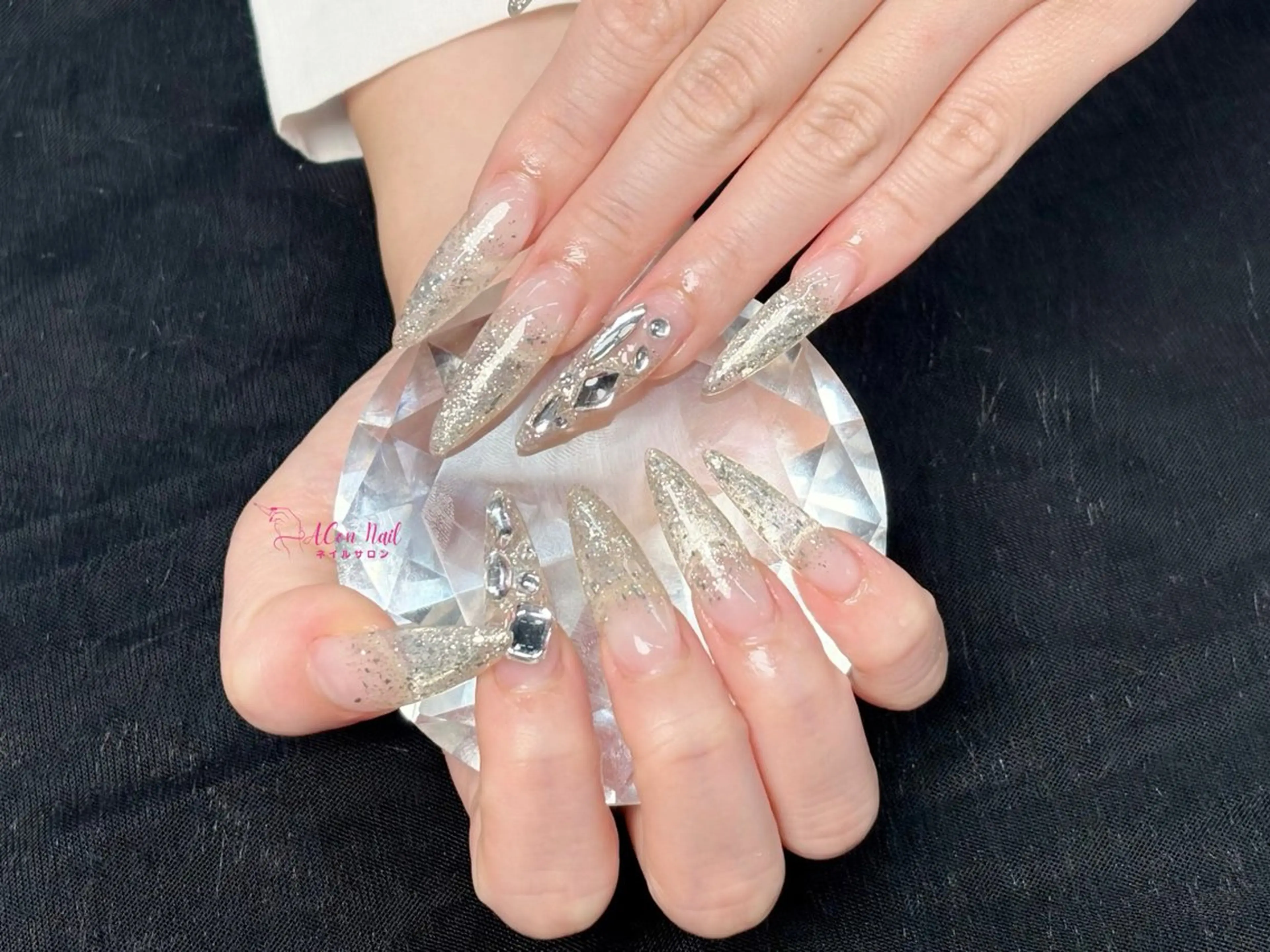 ネイル 桜ネイル 長さ出し フラワーネイル フレンチネイル ジェルネイル ハンドネイル AConNailSalon所属・ACon NailSalonのネイルデザイン