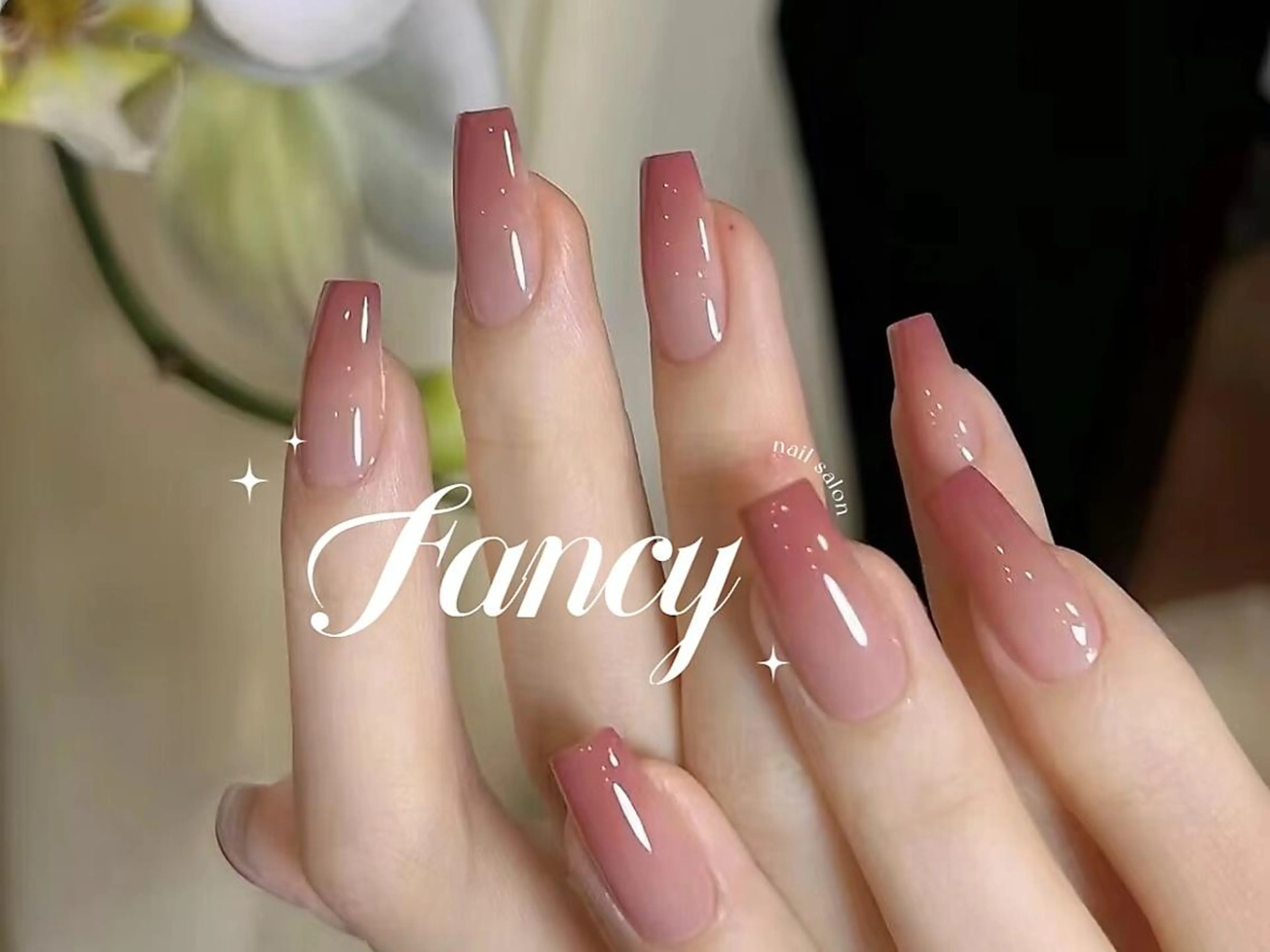 ネイル チークネイル 長さ出し フットネイル フレンチネイル ジェルネイル ハンドネイル Fancyネイル サロン練馬店のネイルデザイン