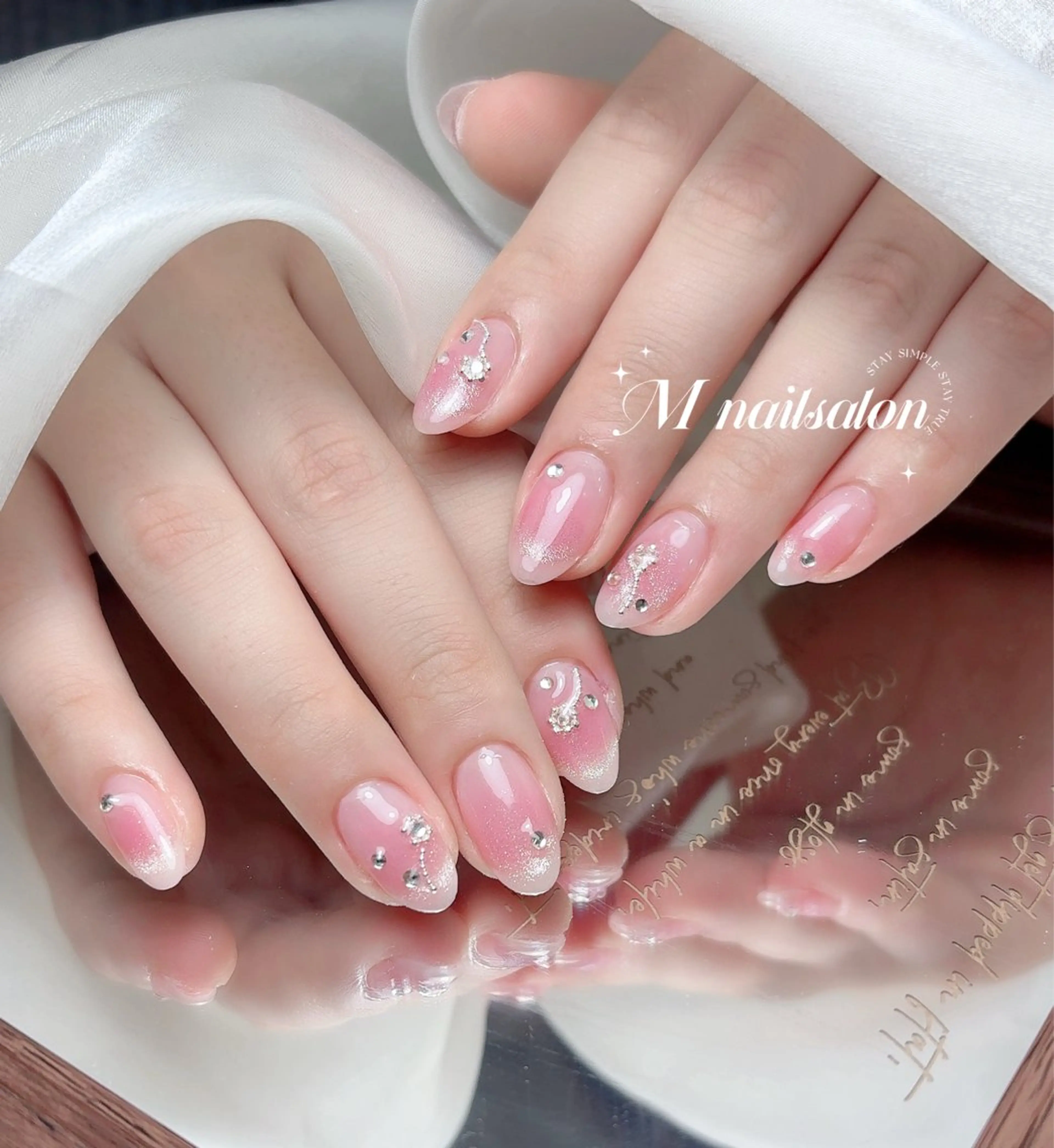 ネイル ハンドネイル M🌷nail 長さだし専門店のネイルデザイン