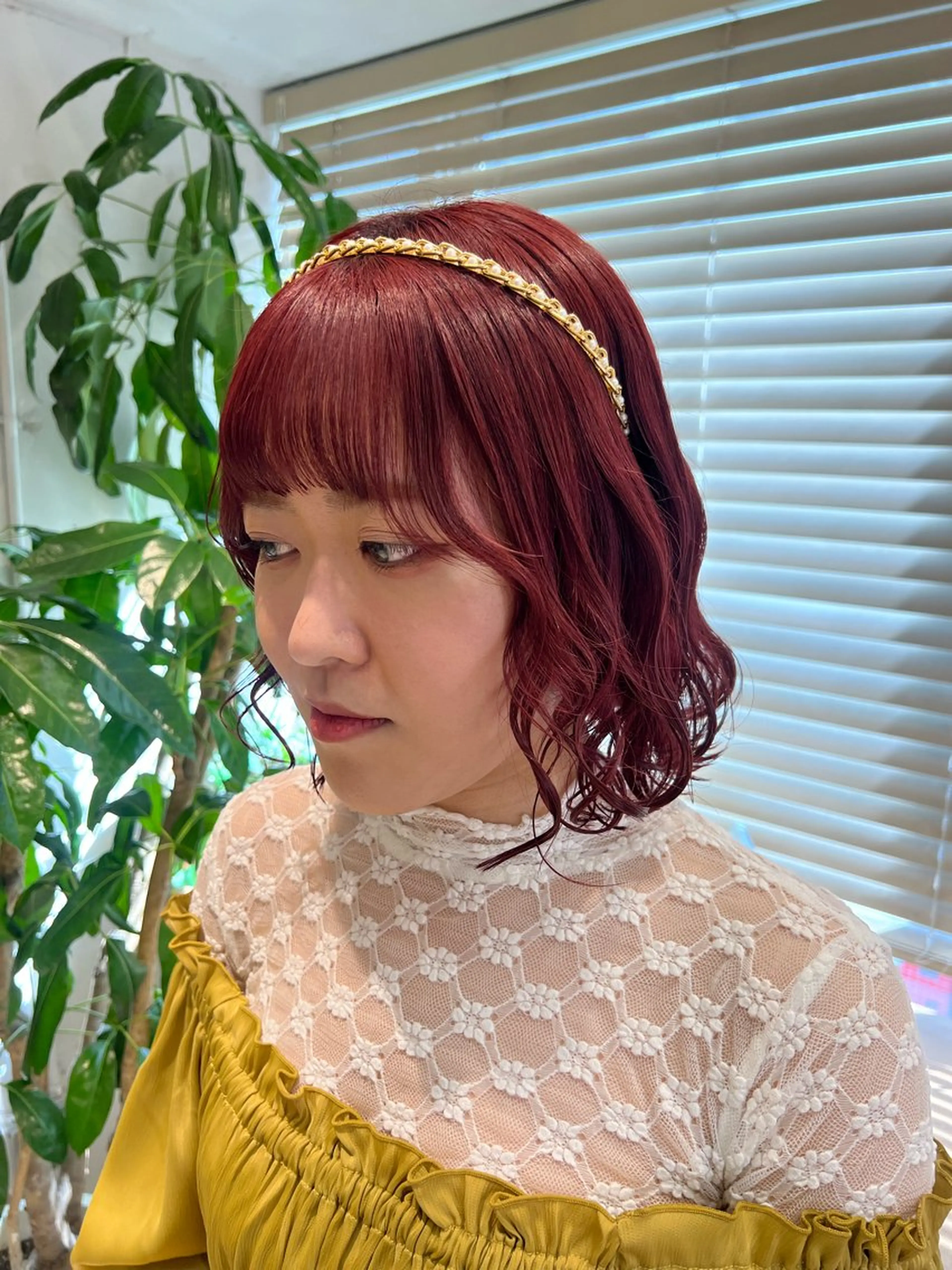 ミディアム カラー ブリーチ レッドカラー SALOWIN川崎WEST店所属・🌷川崎/アレンジ/ 暖色ボブ/コトネ🌷のヘアスタイル