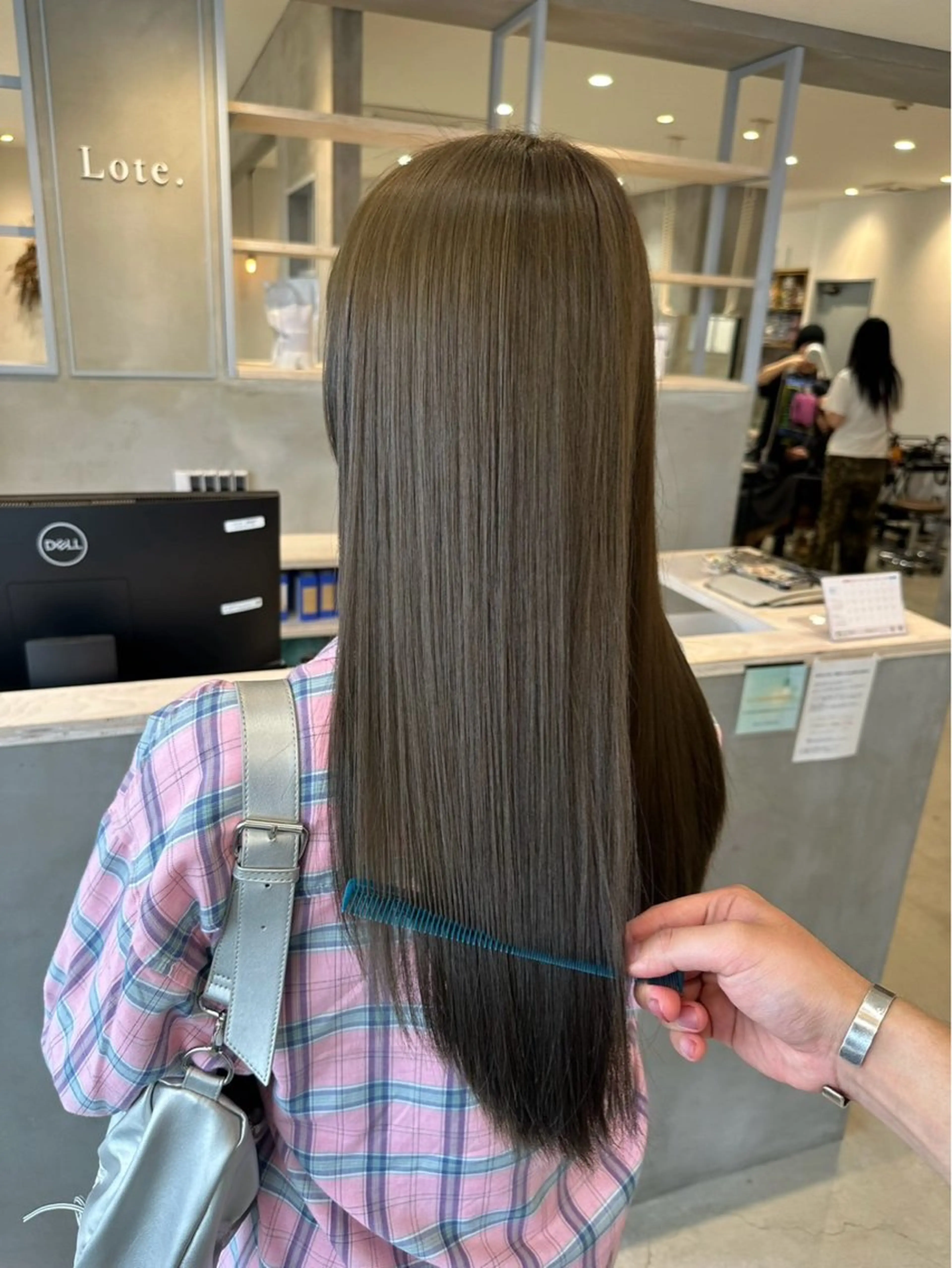 カラー ヘアカラー 宮田 侑京のヘアスタイル