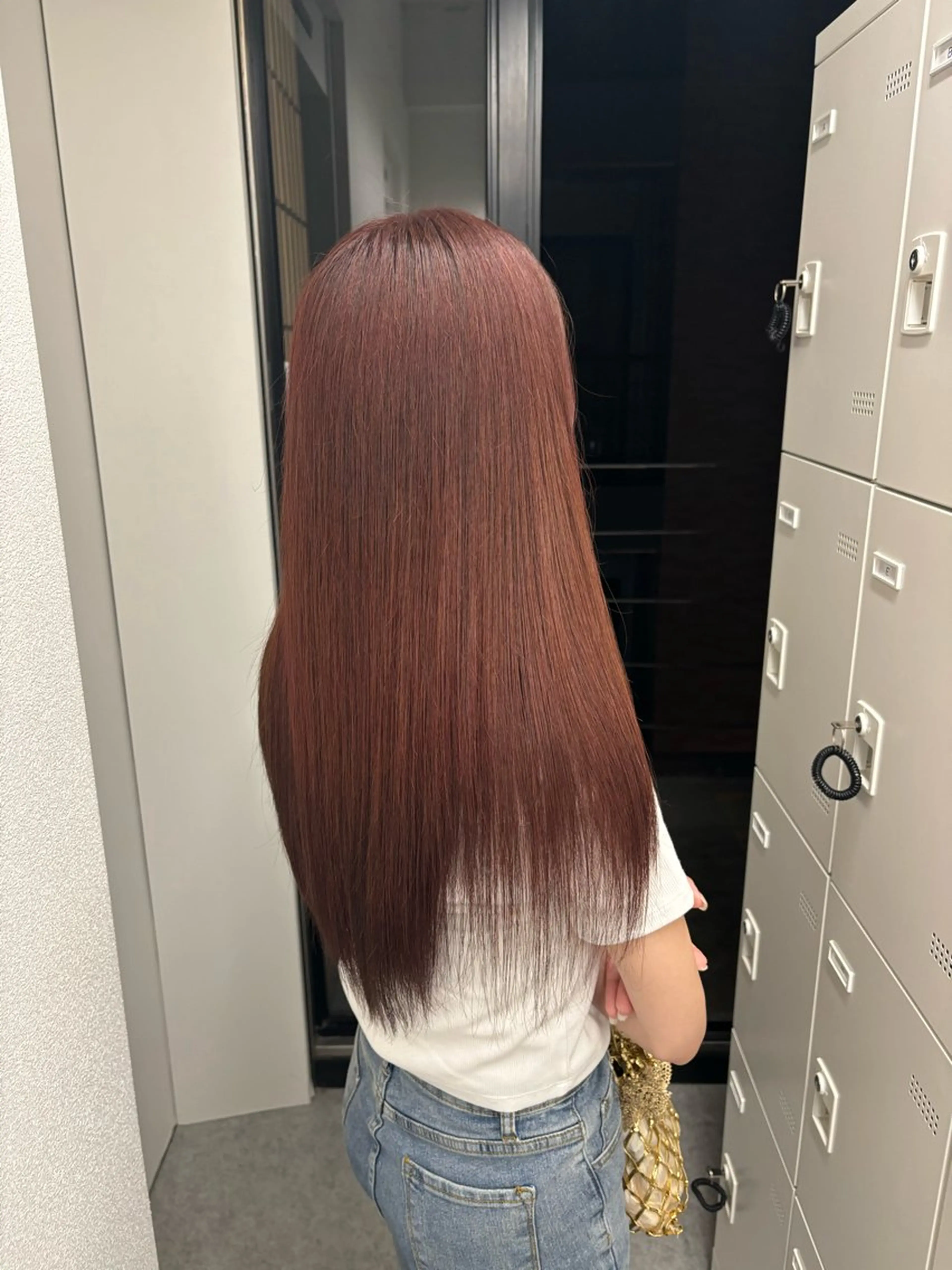 ロング カラー ブラウンカラー ピンクカラー ピンクブラウン 海外ガールヘア🤍 yuriaのヘアスタイル