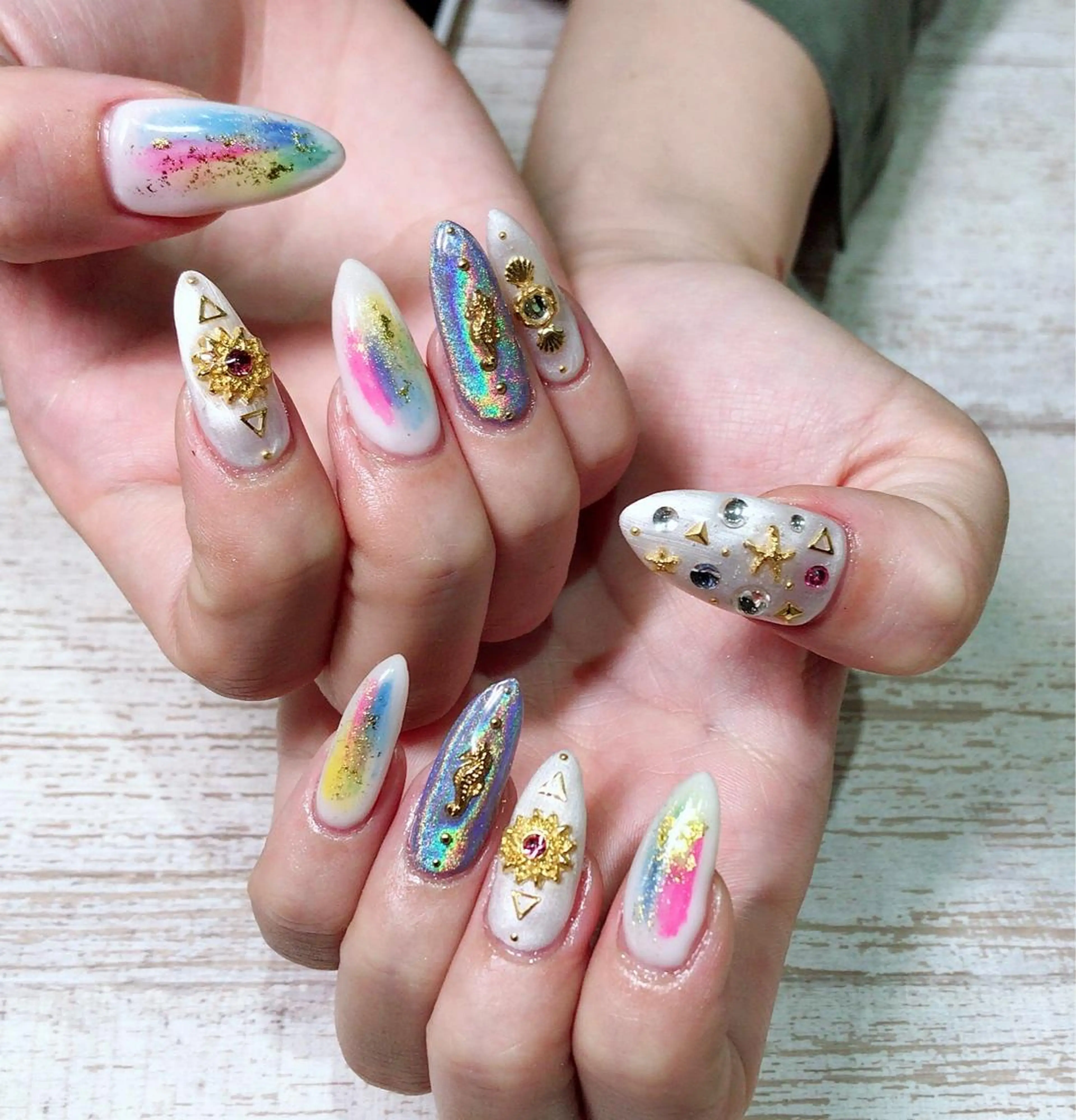 ネイル スクエアネイル ハンドネイル Lino+ ネイル&よもぎ蒸しのエステ・リラクイメージ