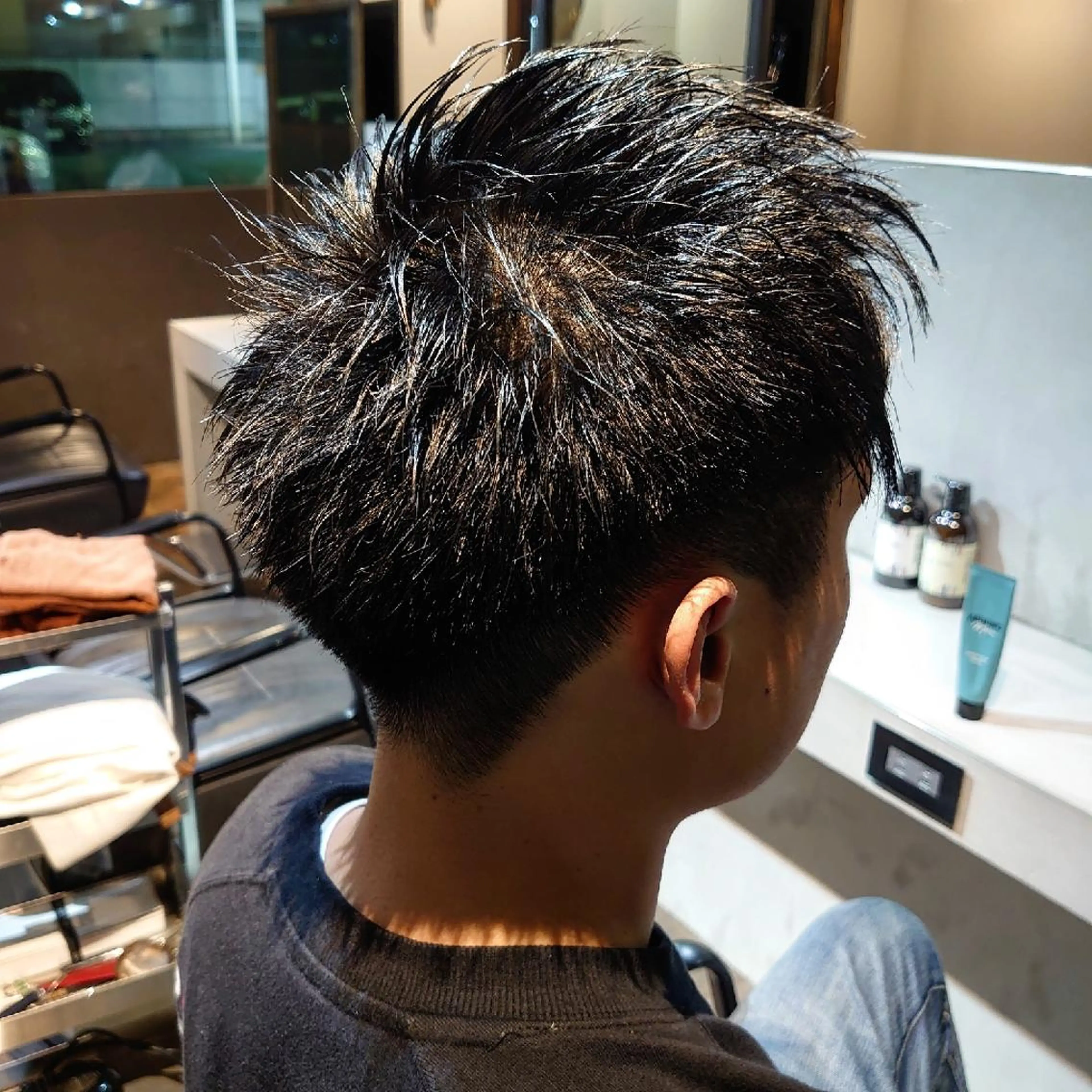 ショート メンズ モヒカン ソフトモヒカン 刈り上げ 川端 智治のヘアスタイル