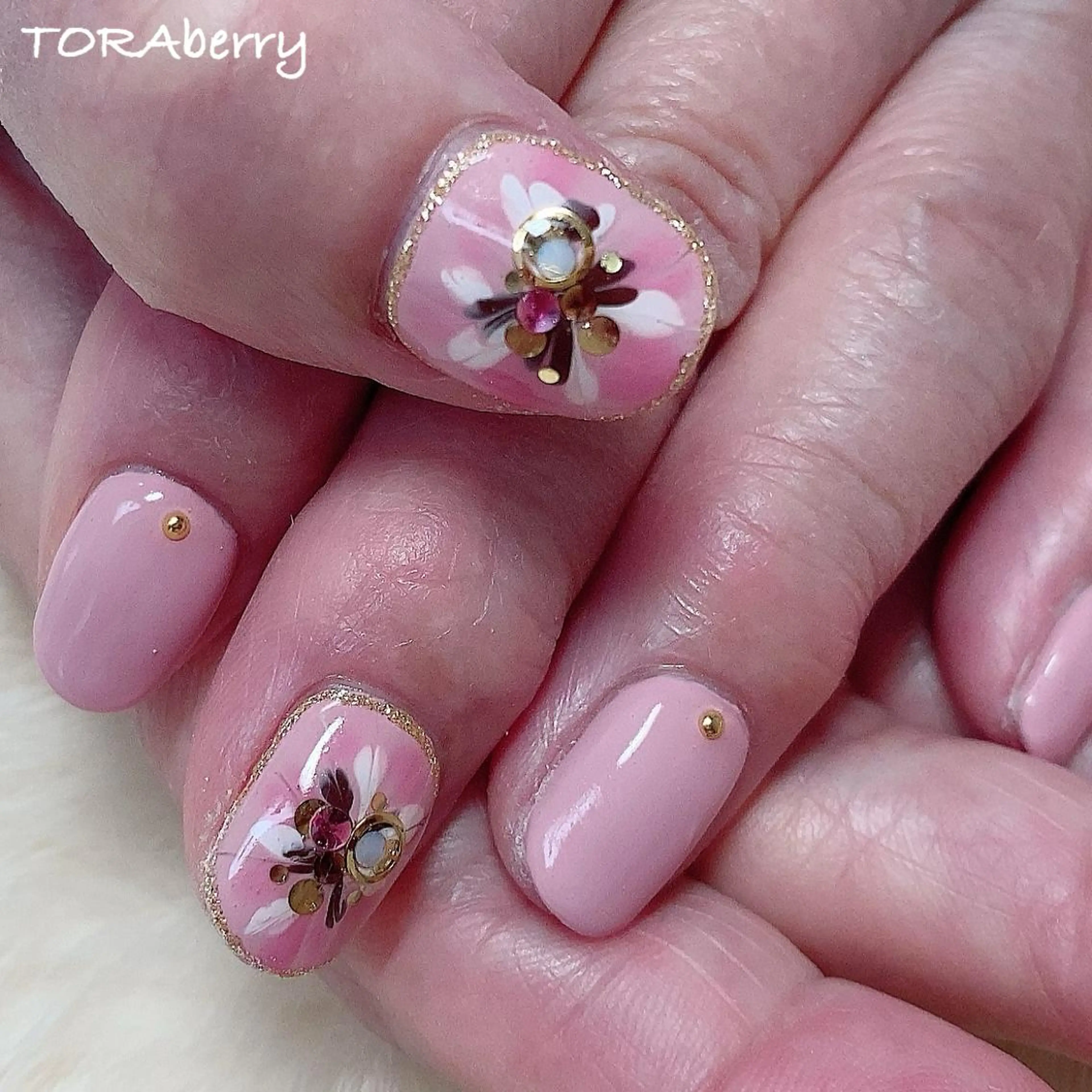 ネイル ピーコックネイル ハンドネイル ネイリスト なつみのネイルデザイン