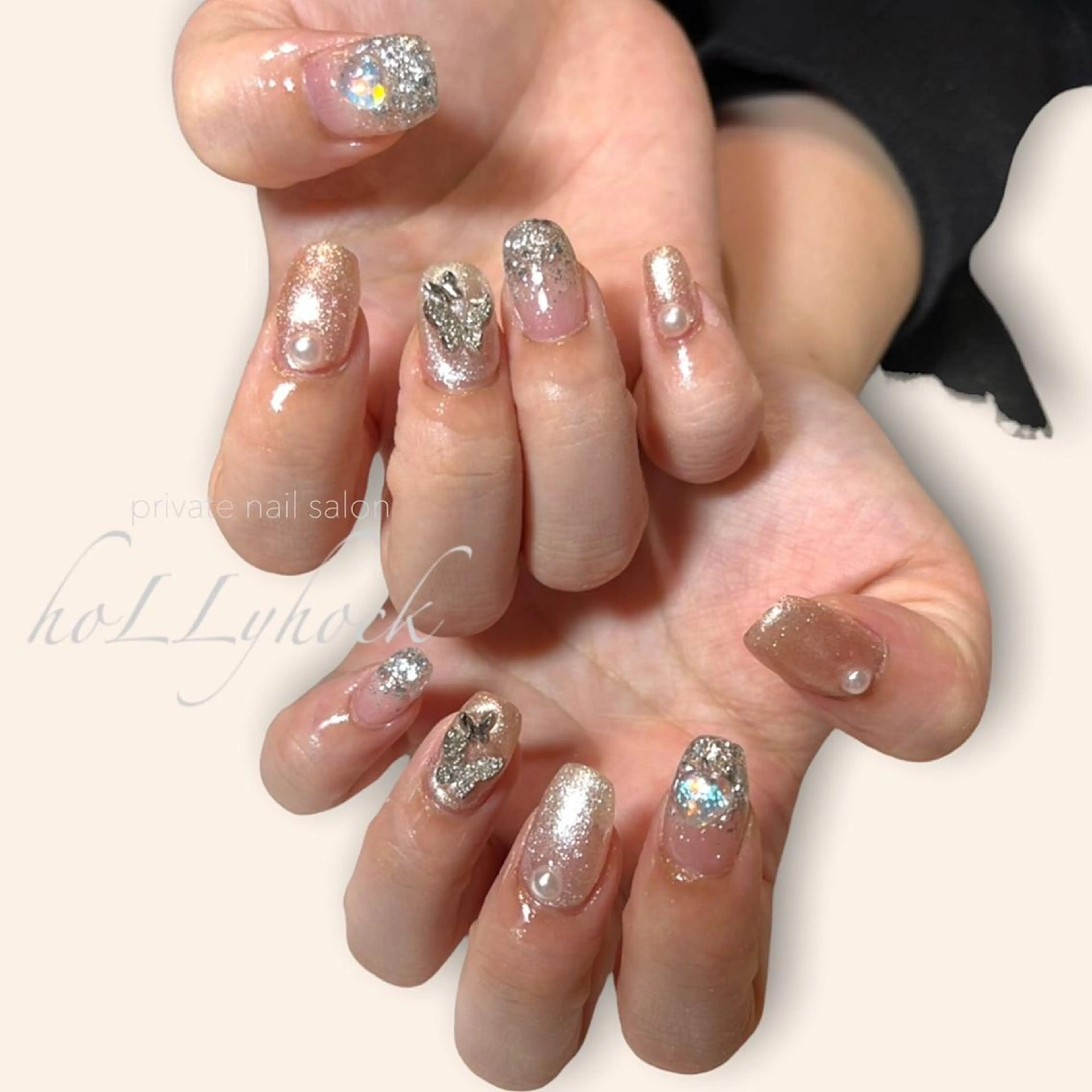ネイル アートネイル フラッシュネイル マグネットネイル ニュアンスネイル ハンドネイル nail salon hoLLyhockのネイルデザイン