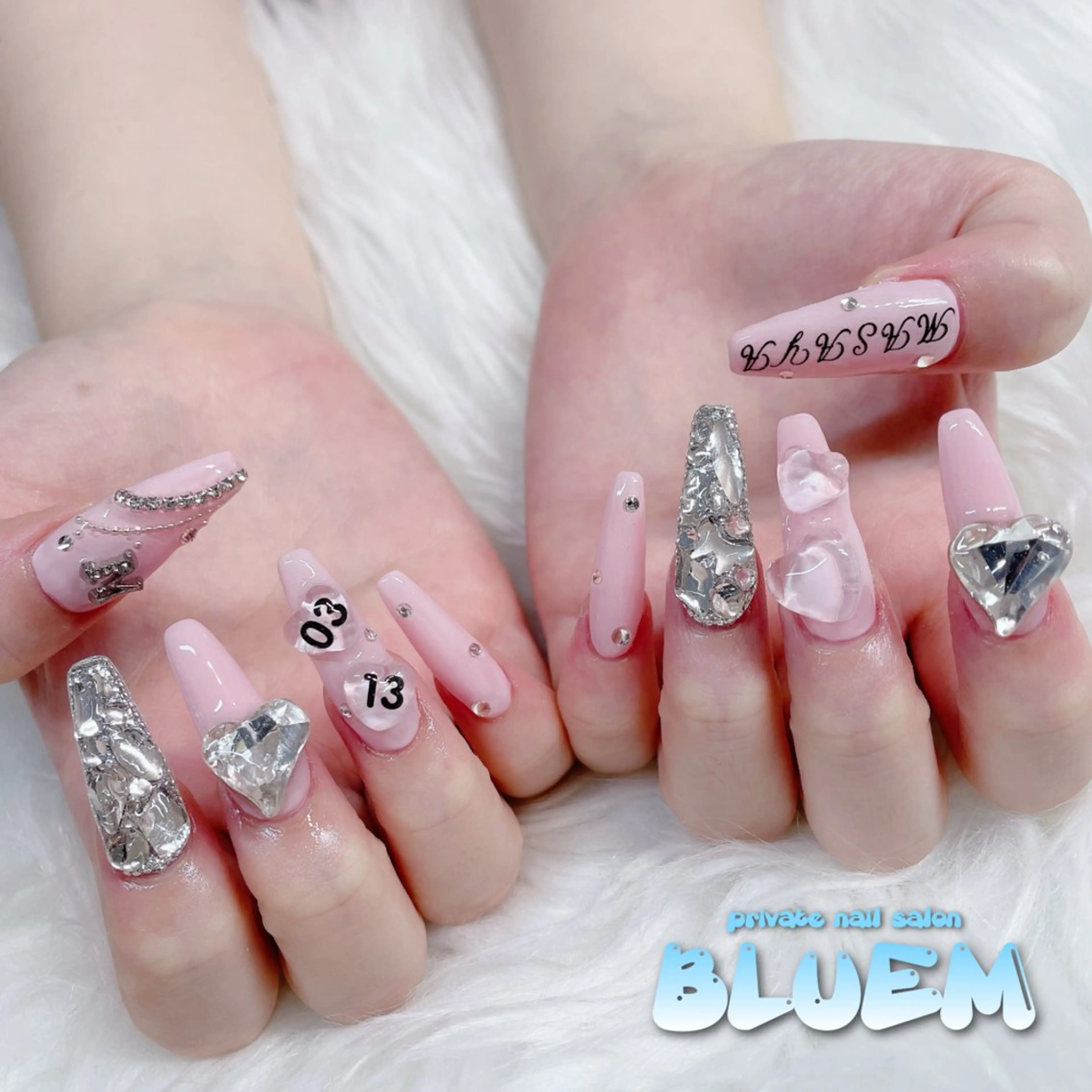 ネイル ハンドネイル BLUEM所属・BLUEM さやかのネイルデザイン