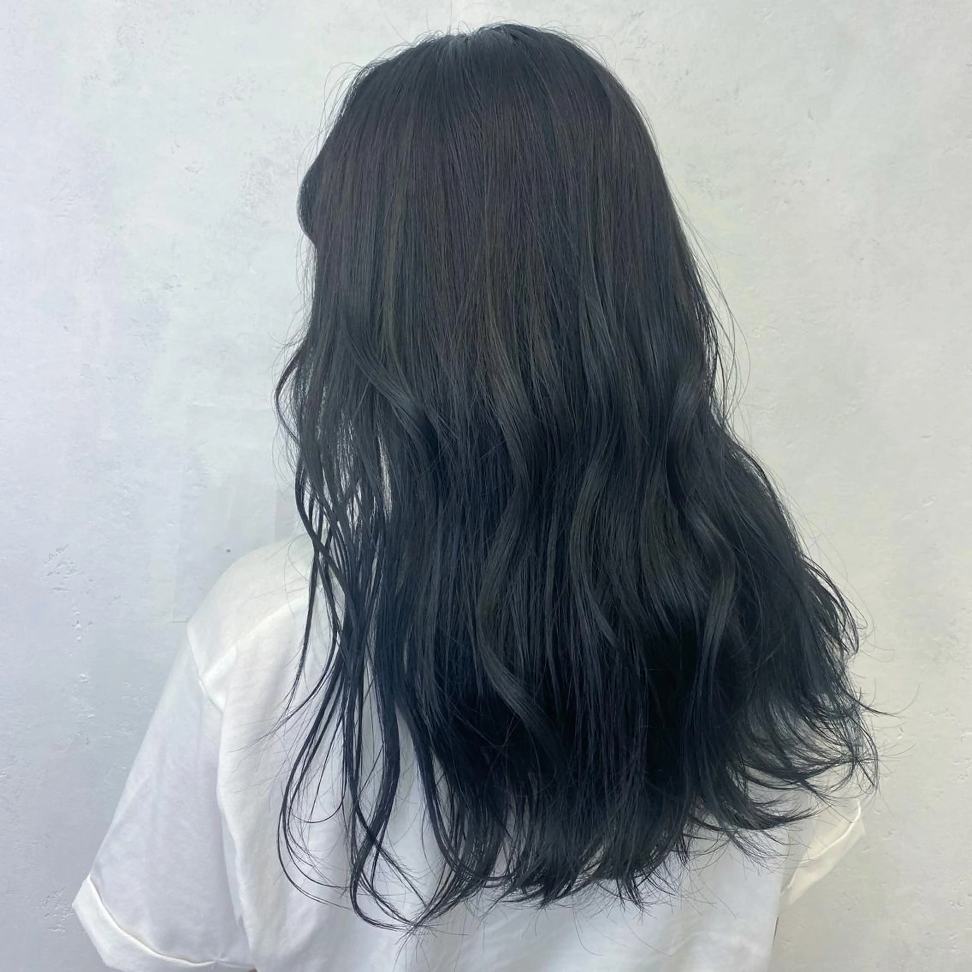 ロング カラー 黒髪 ブルーカラー ブルーブラック 🌈透明感カラー ✨松田龍也🌈のヘアスタイル