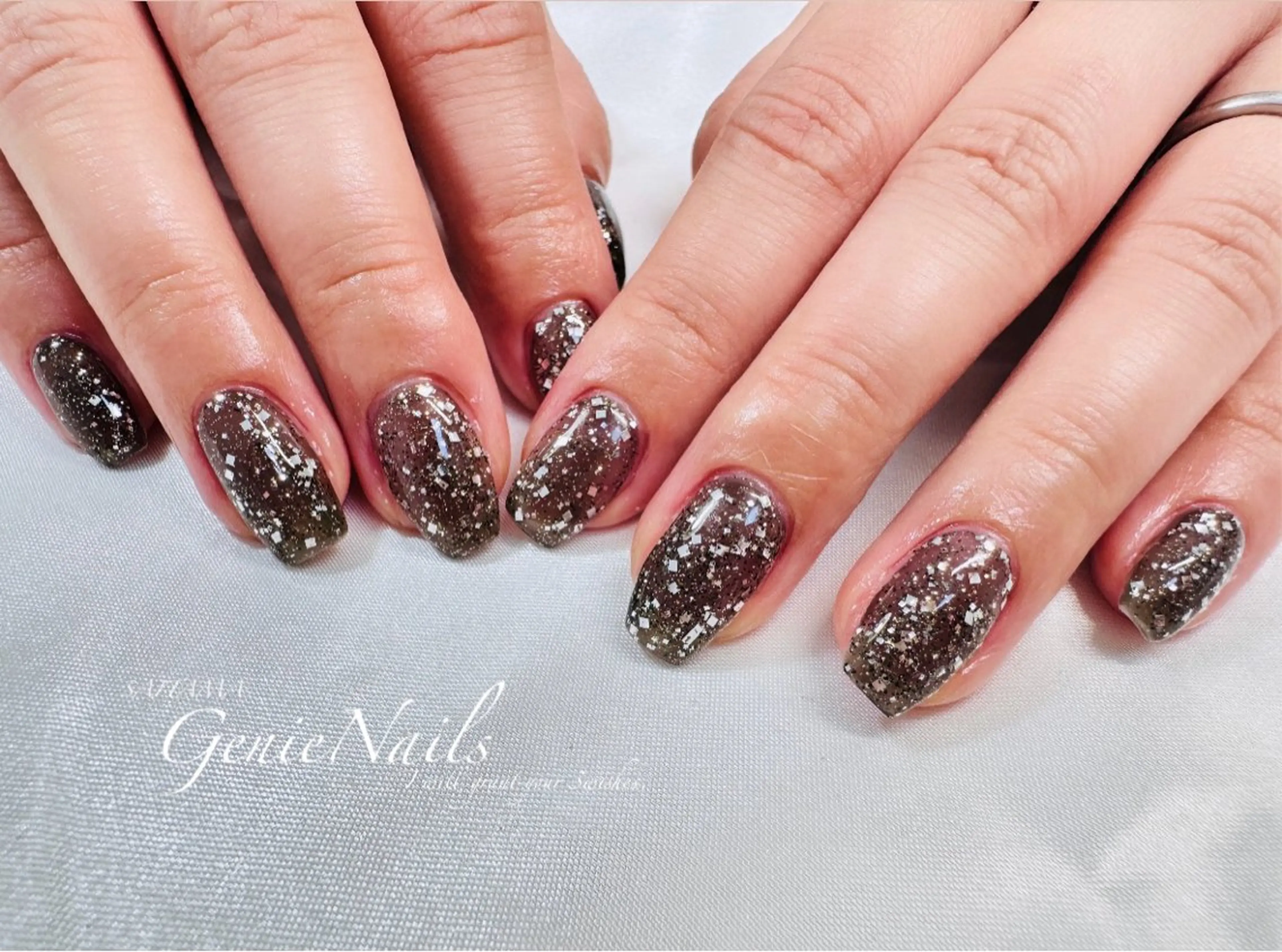 メンズ ネイル アートネイル 長さ出し ロングネイル 持ち込み ニュアンスネイル Genie Nailsのネイルデザイン