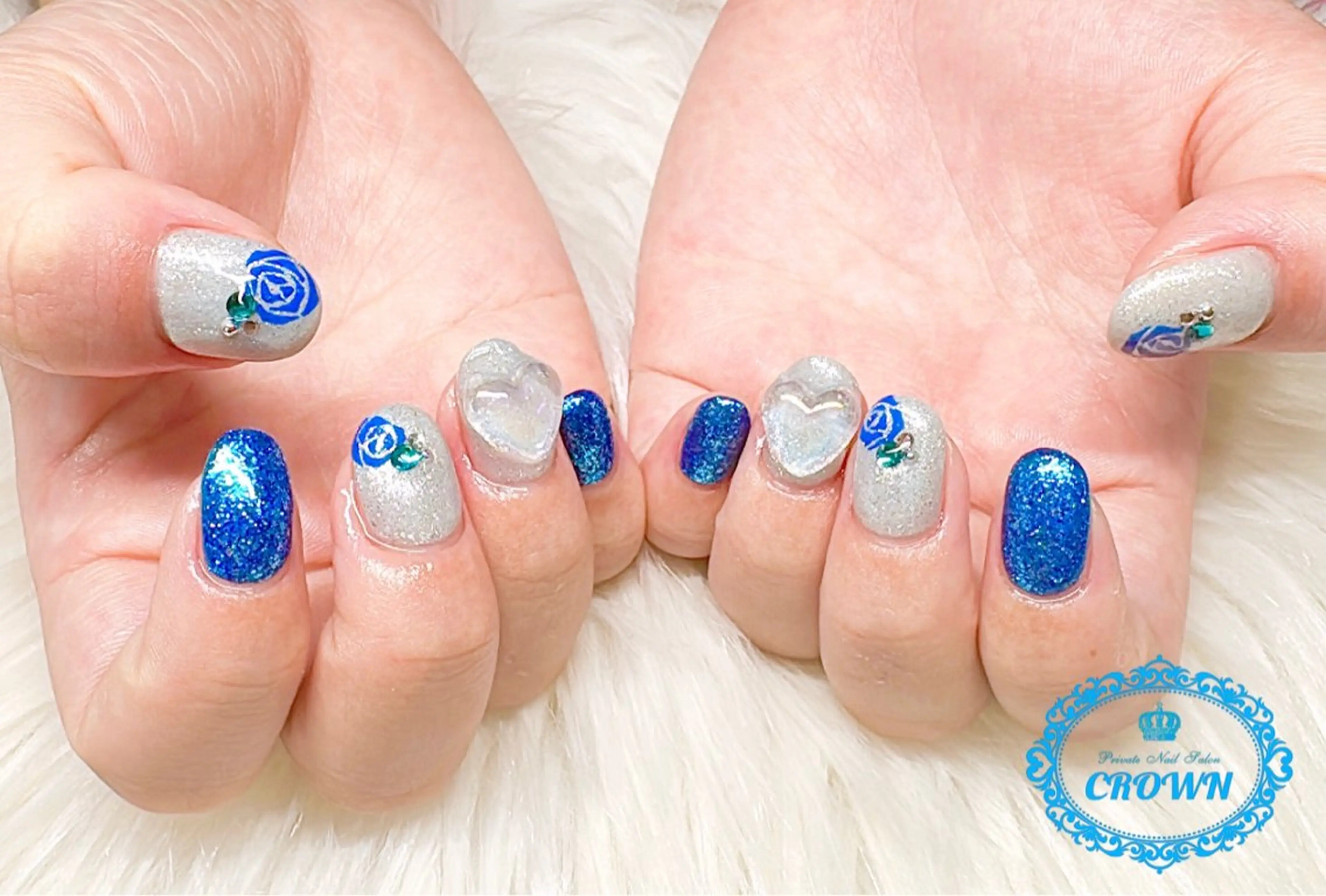 ネイル CROWN プライベートサロンのネイルデザイン